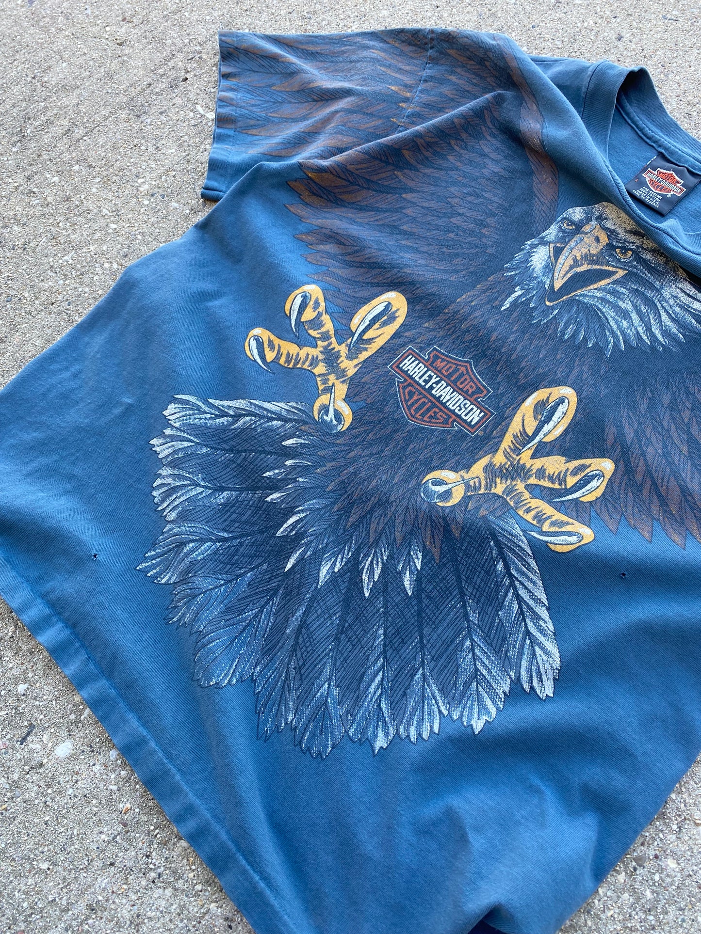 Vintage Harley Davidson Flying Eagle Blue Variant size large shirt
