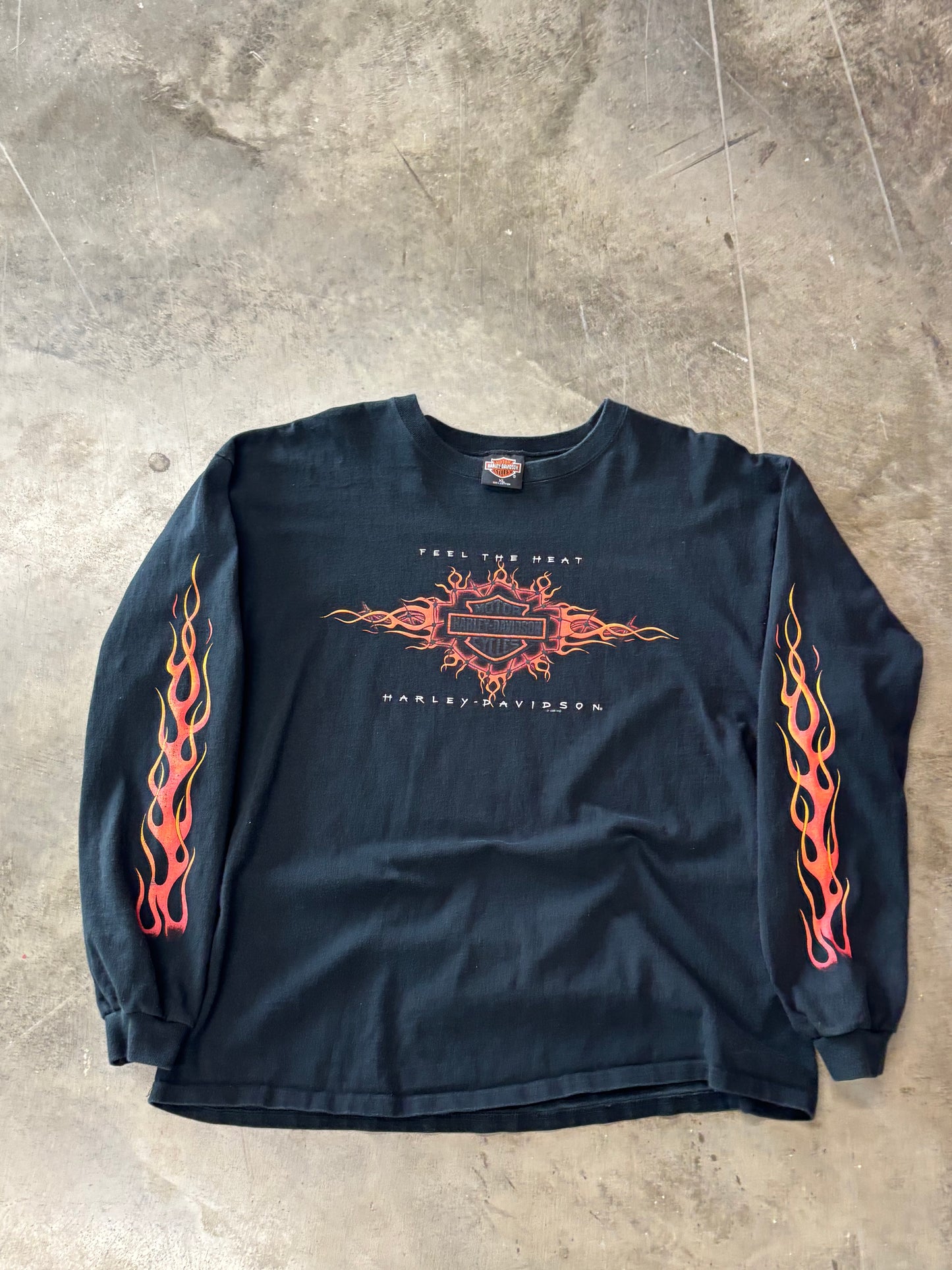 Vintage Harley Davidson feel the heat long sleeve size extra large