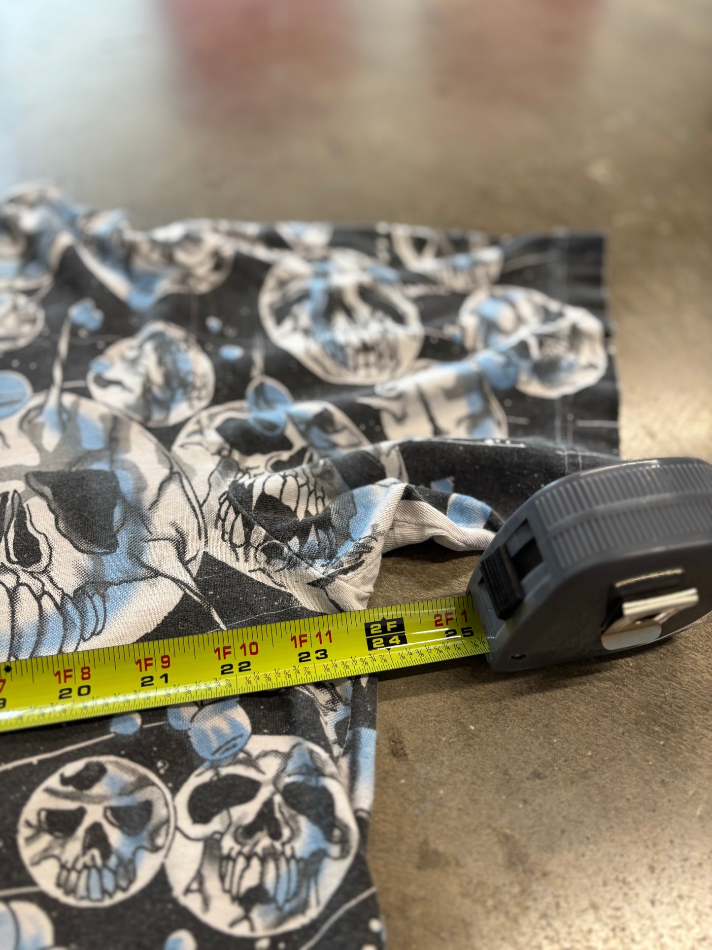 Vintage Skullpile AOP shirt size XL