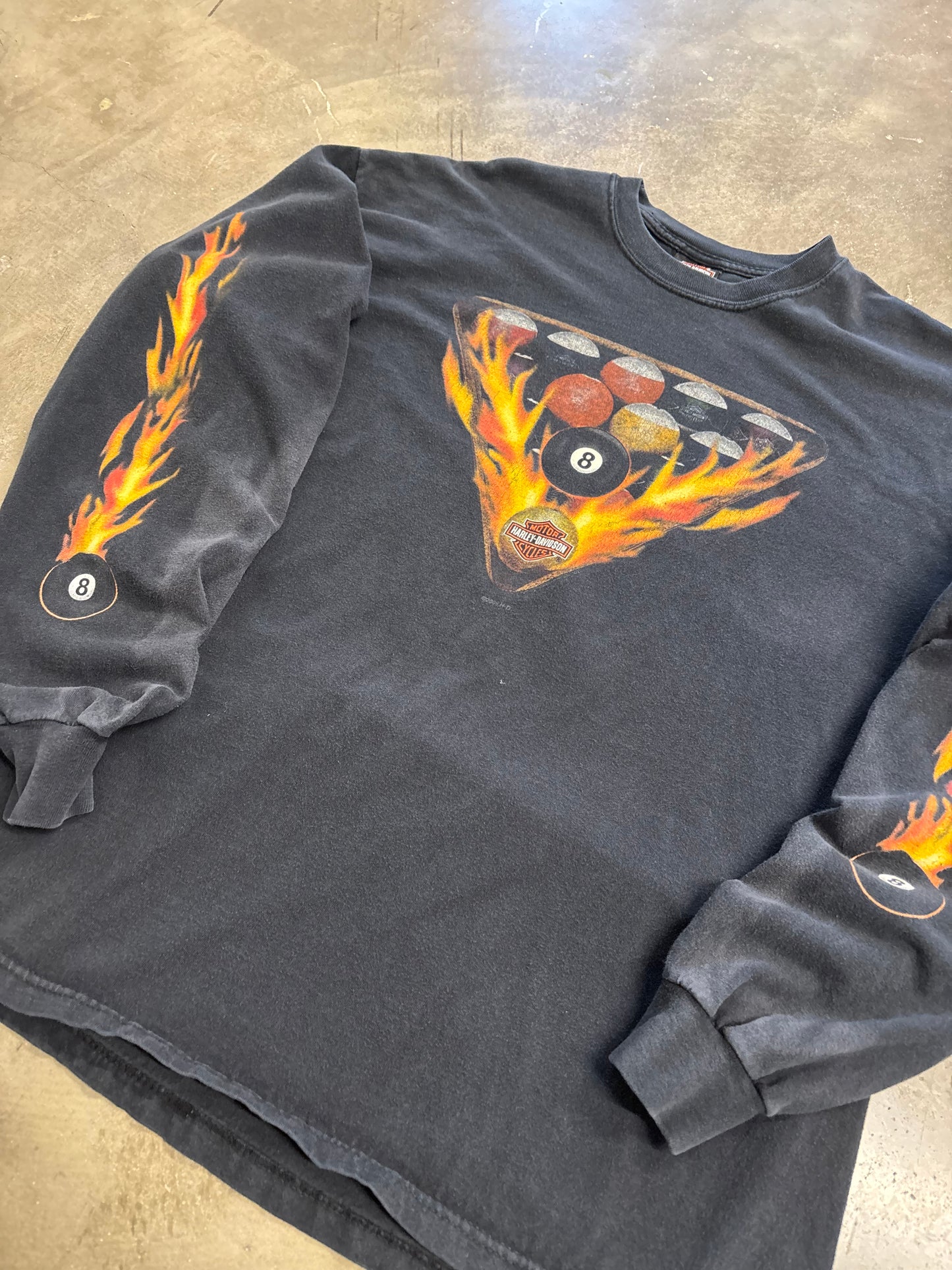 Vintage Harley Davidson Faded out Pool Ball long sleeve size xl