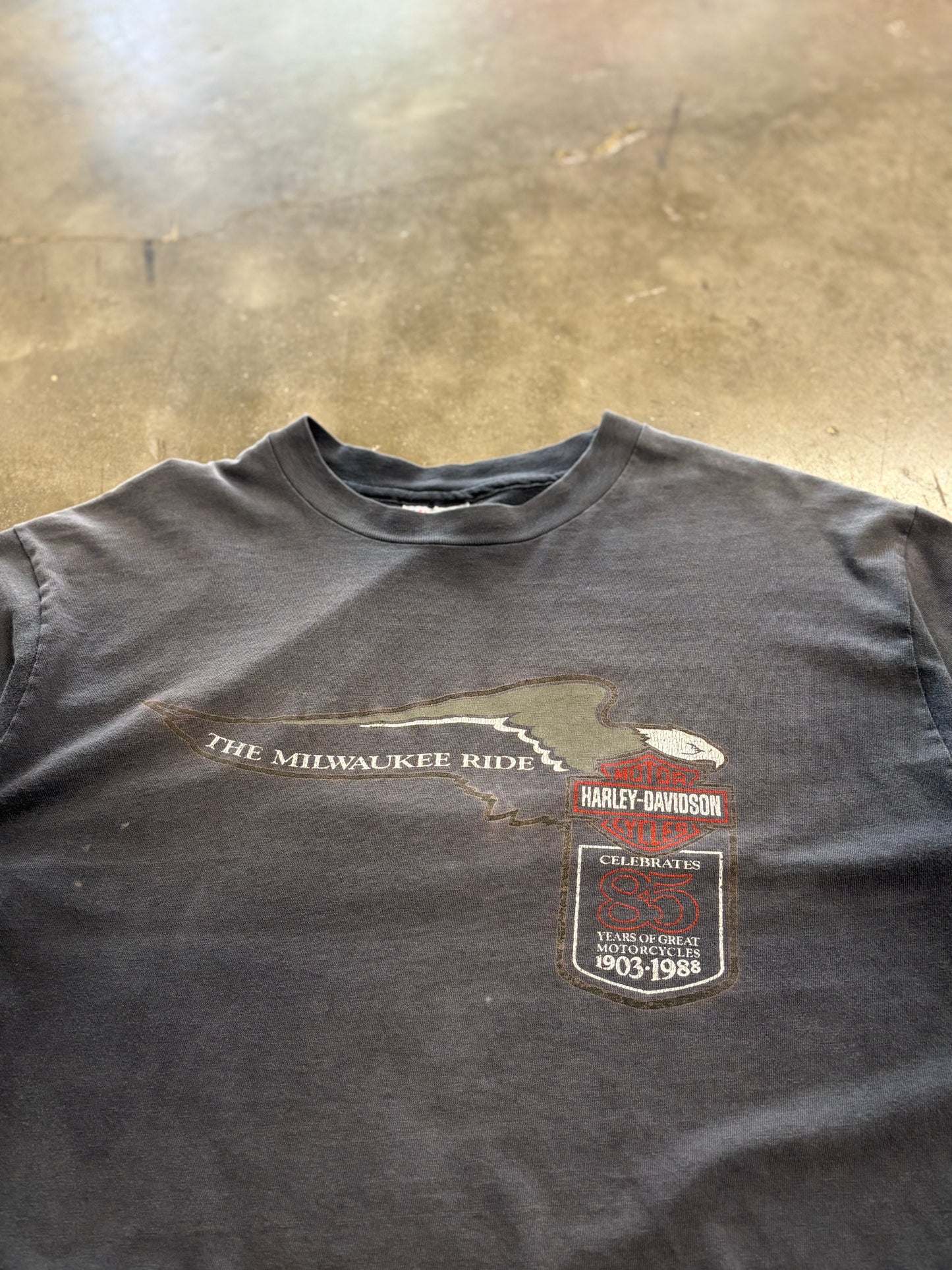 Vintage Faded Out 80’s Harley Davidson shirt size xL