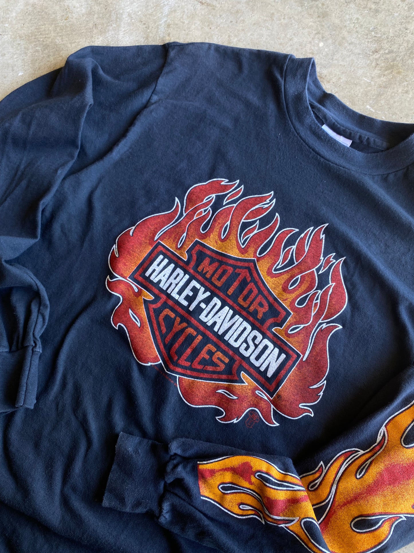 Vintage Harley Davidson 80’s Flame ball long sleeve shirt size large