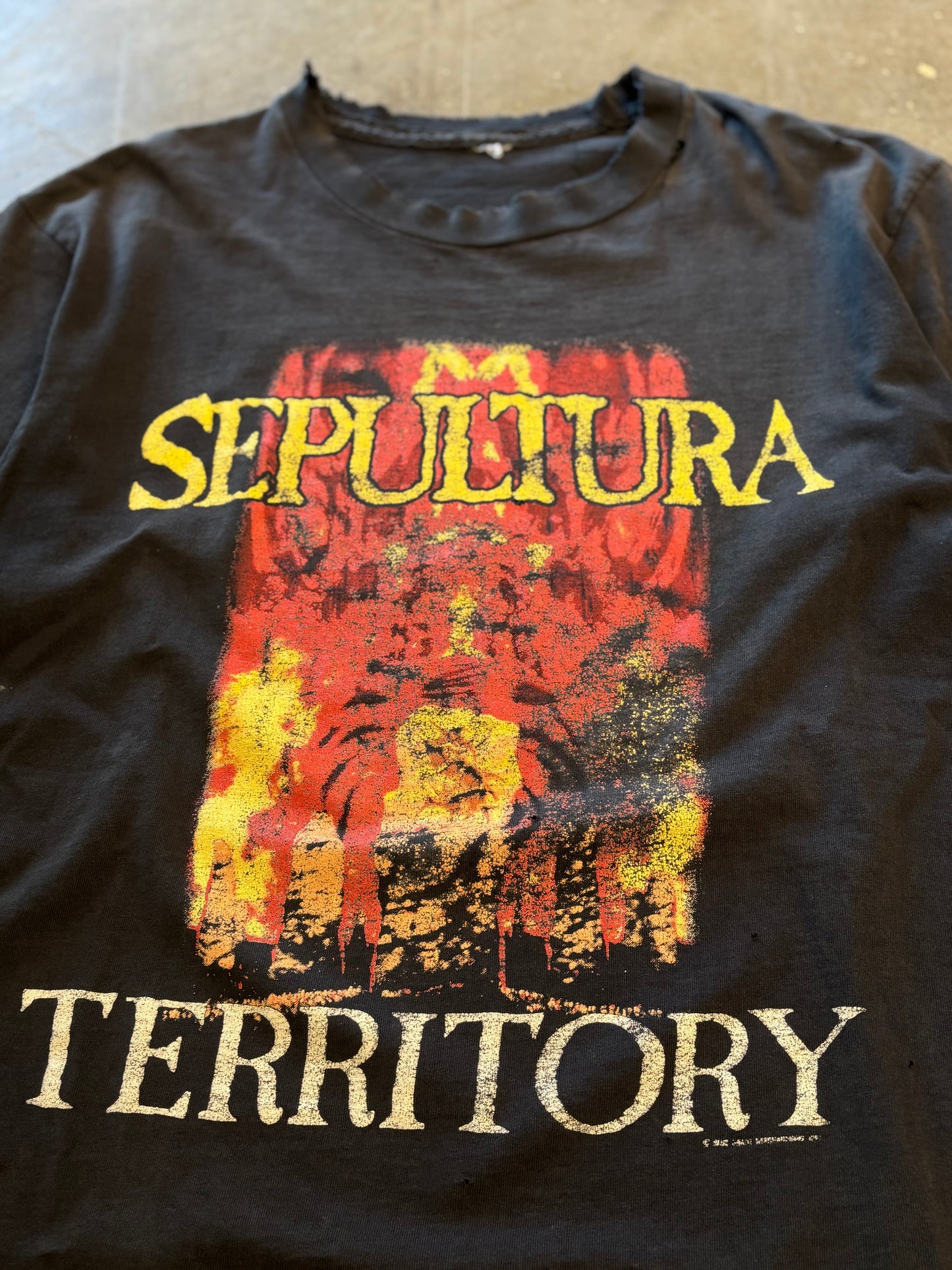 Vintage Sepultura thrashed and faded shirt size xl