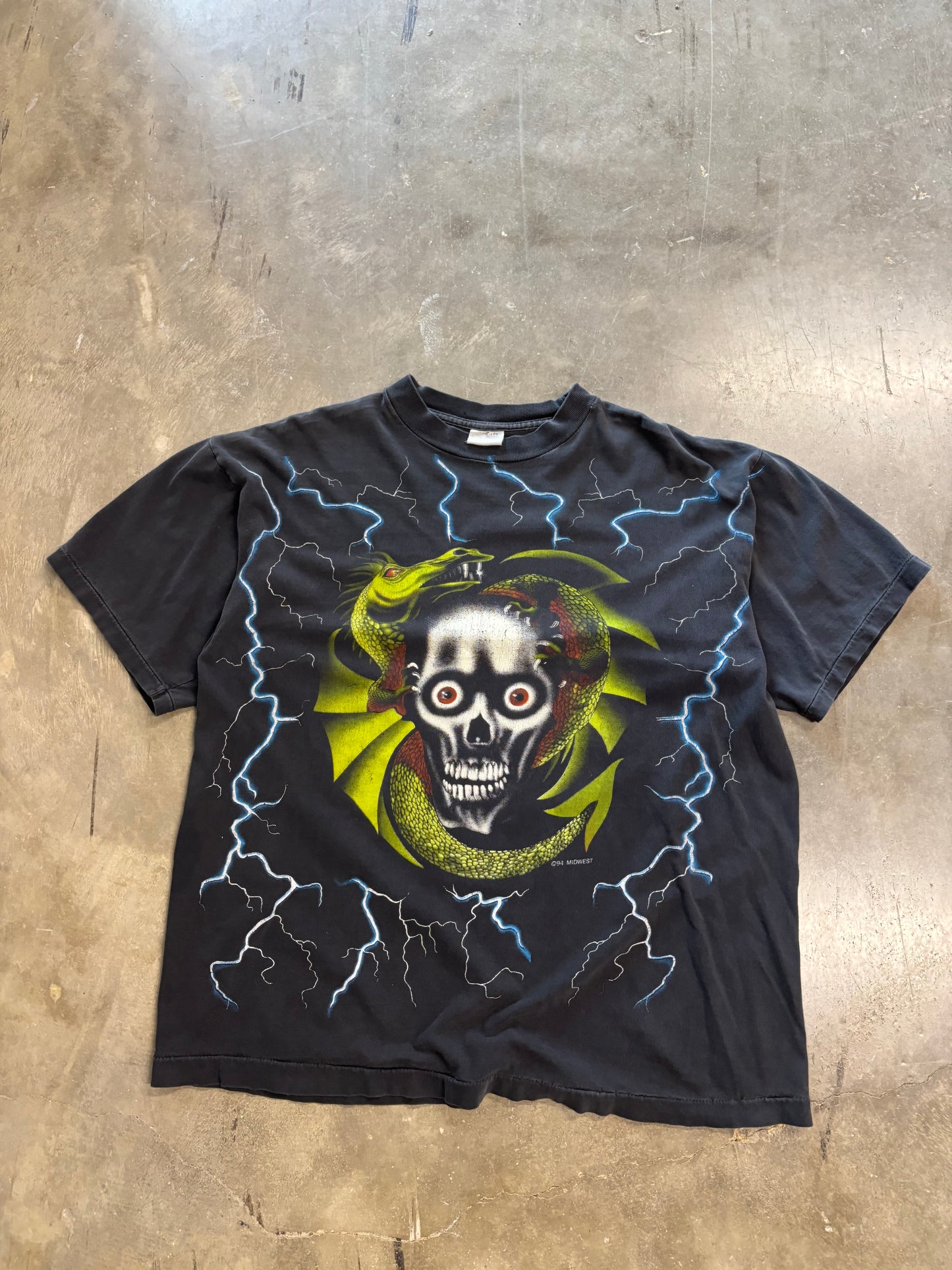 Vintage Skull Lightning AOP shirt size xl