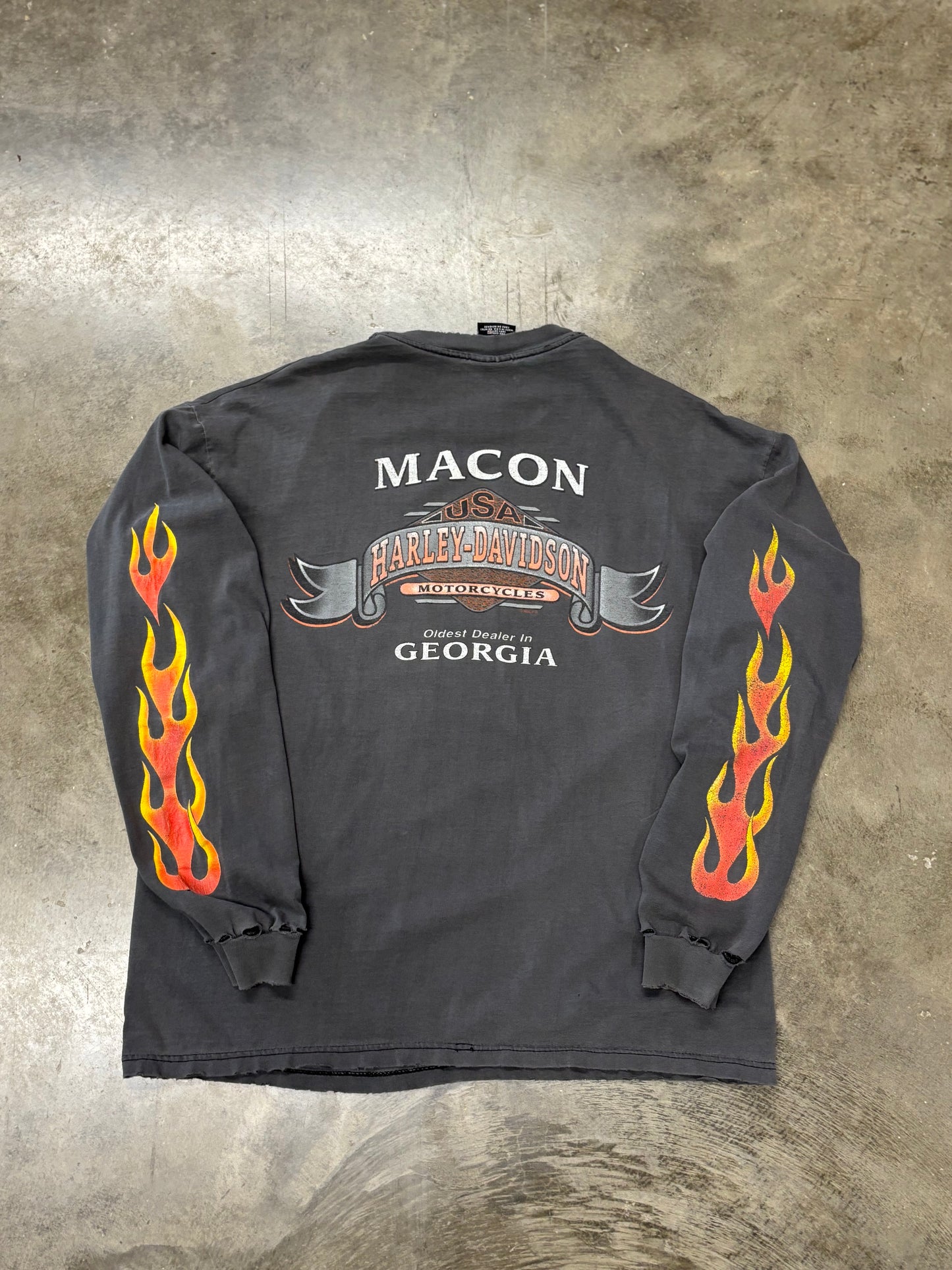 Vintage Harley Davidson going back to Honolulu  just to get than navie wowie size xl