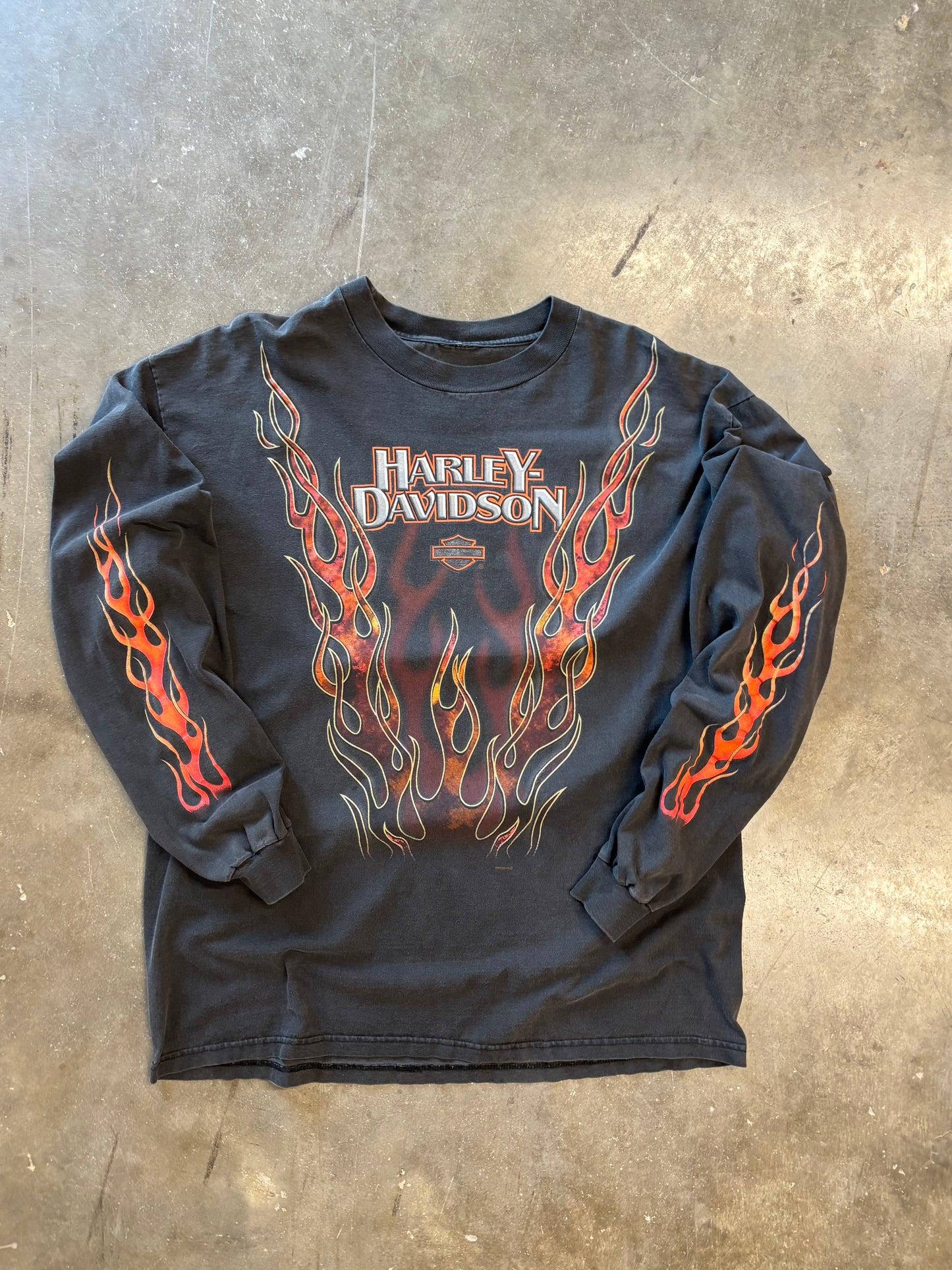 Vintage Harley Davidson V flame long sleeve size xl