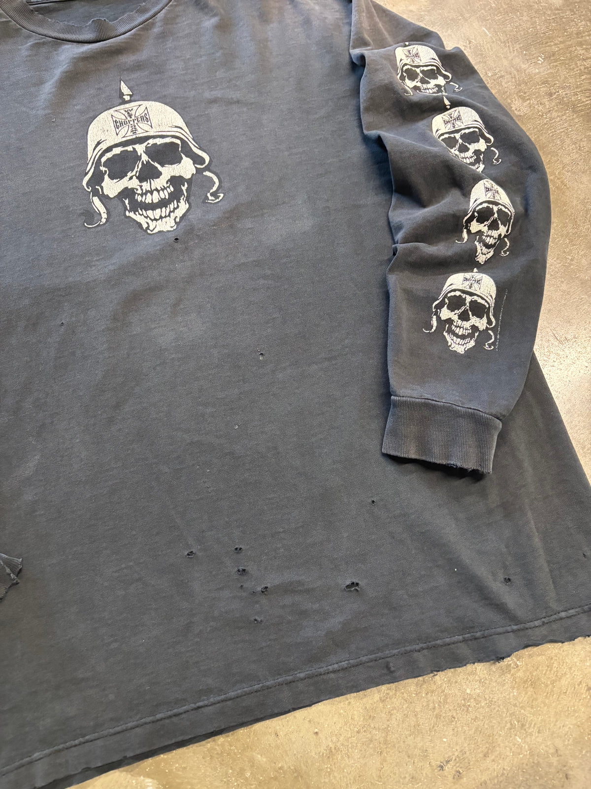 Vintage WCC skulls faded and thrashed long sleeve size extra large