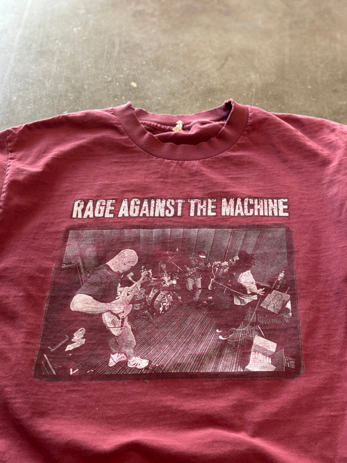 Vintage 1997 Rage Against the Machine shirt size large