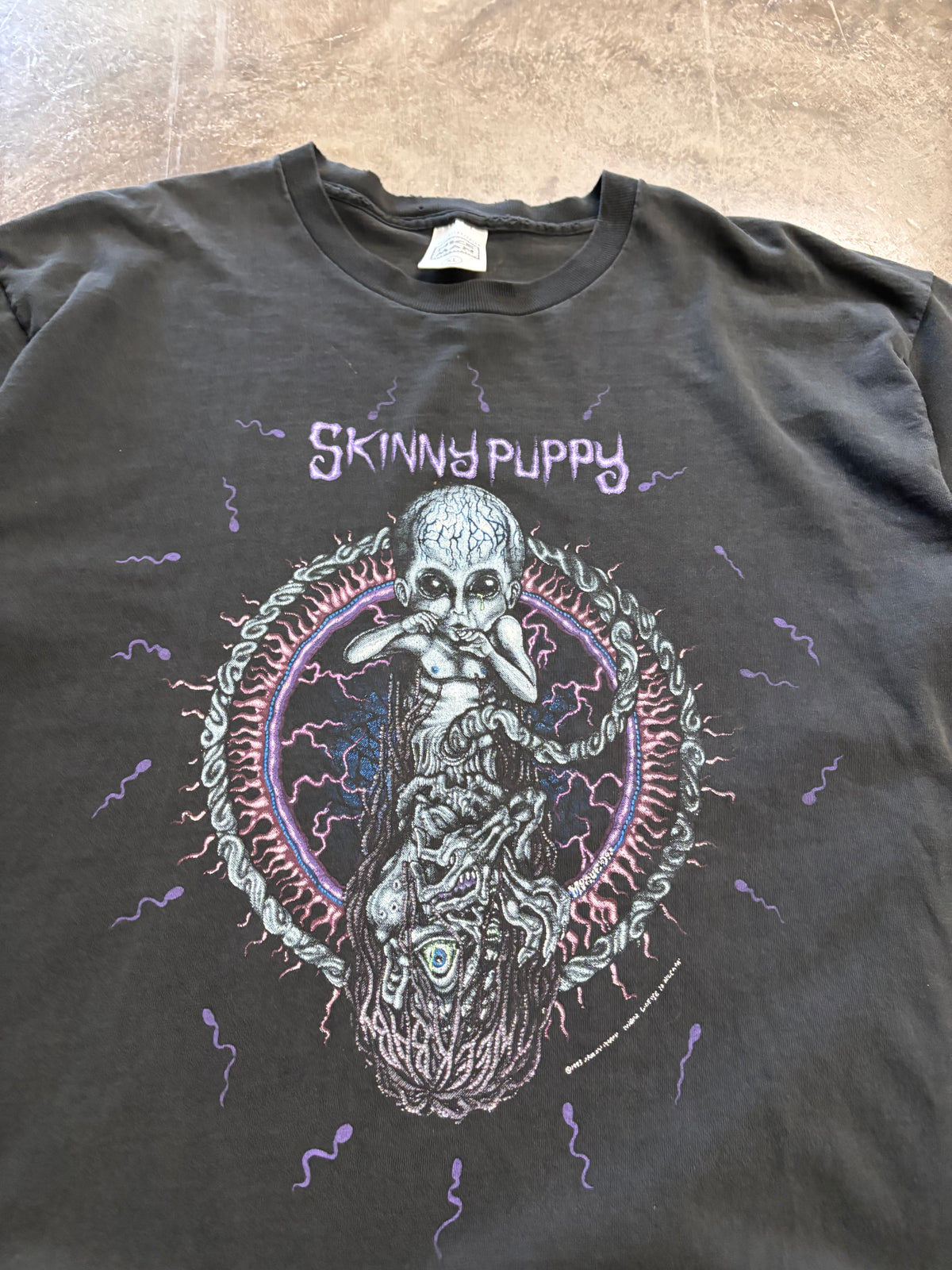 Vintage Skinny Puppy band shirt size extra large