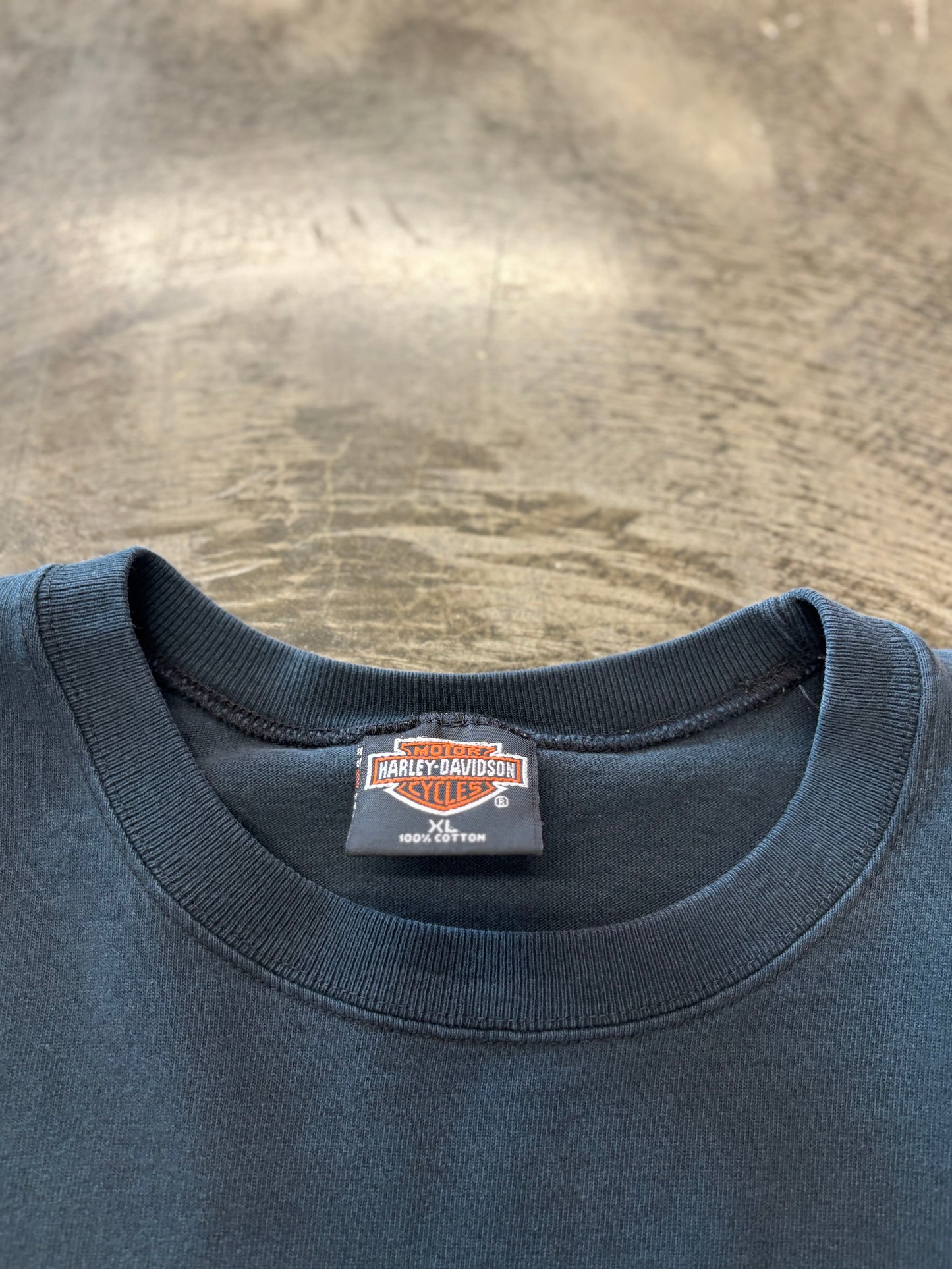 Vintage Harley Davidson feel the heat long sleeve size extra large shirt