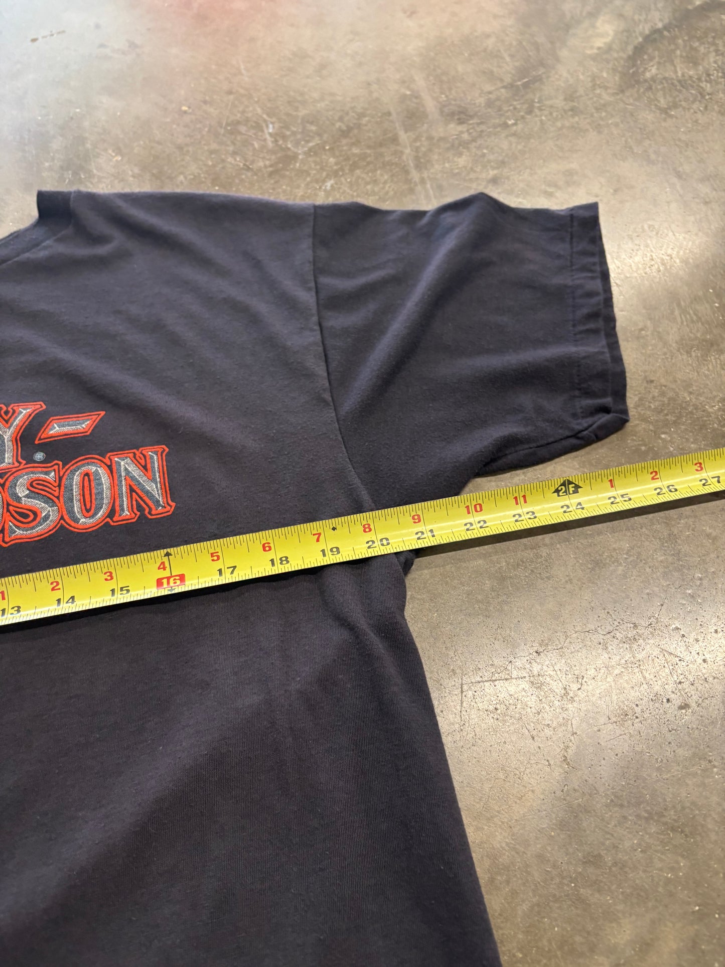 Vintage 80’s Harley Davidson Spellout shirt size xl
