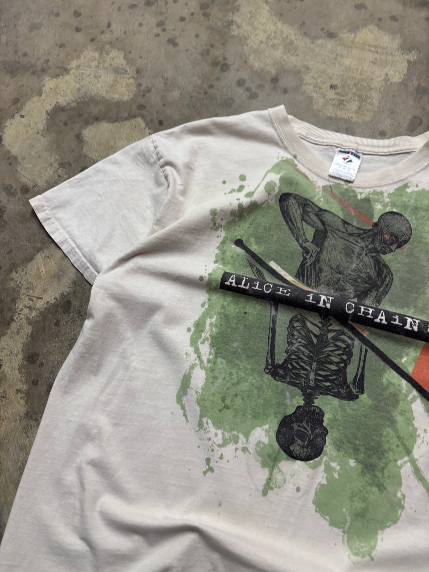 Vintage Alice In Chains skeleton shirt size XL