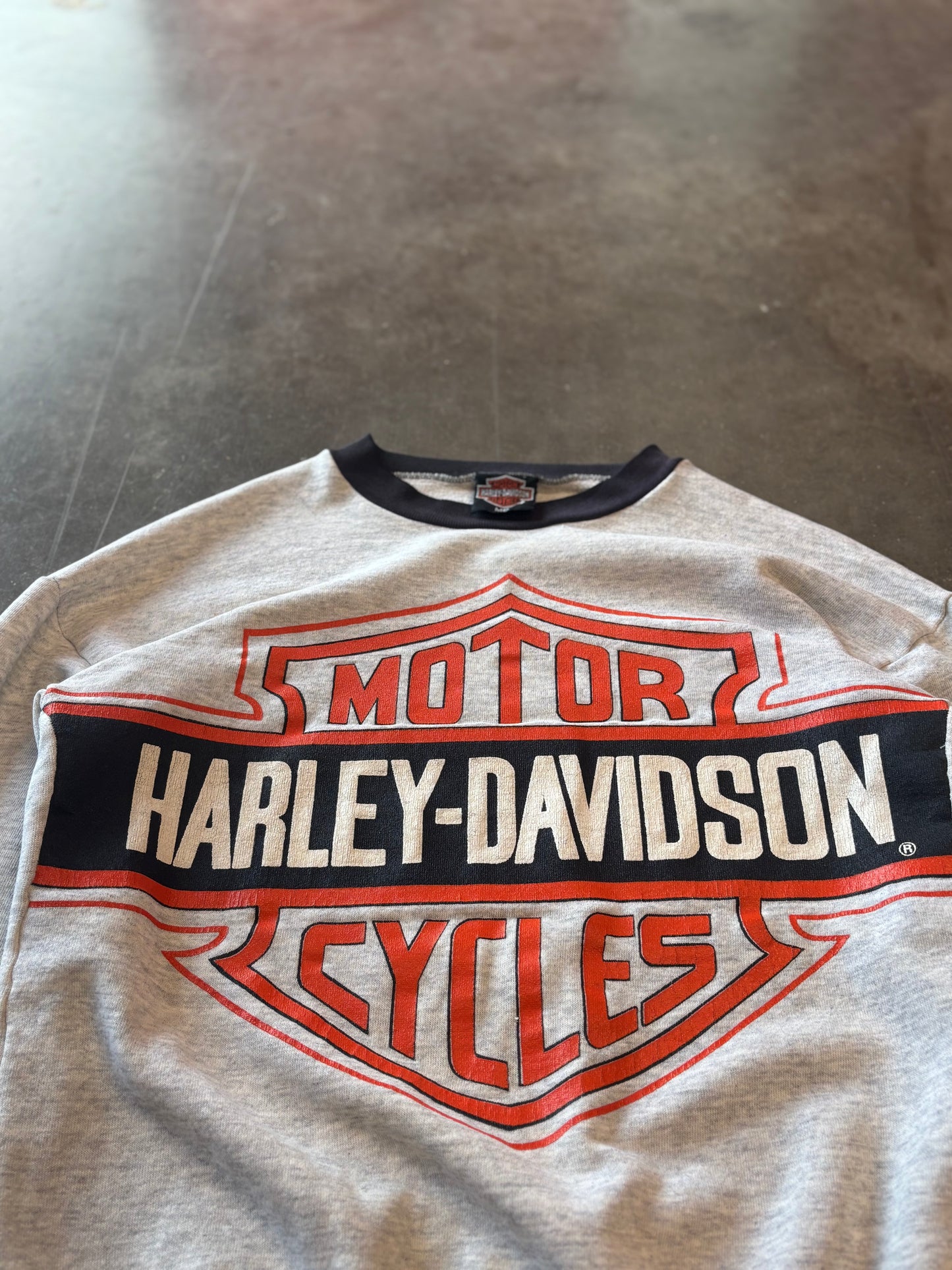Vintage Harley Davidson big shield sweatshirt size medium