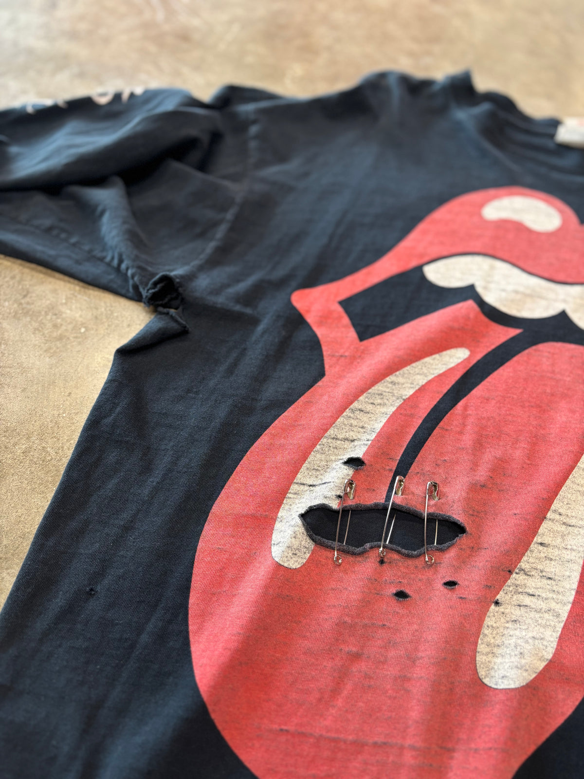 Vintage Thrashed and Destroyed Rolling Stones long sleeve size xxl