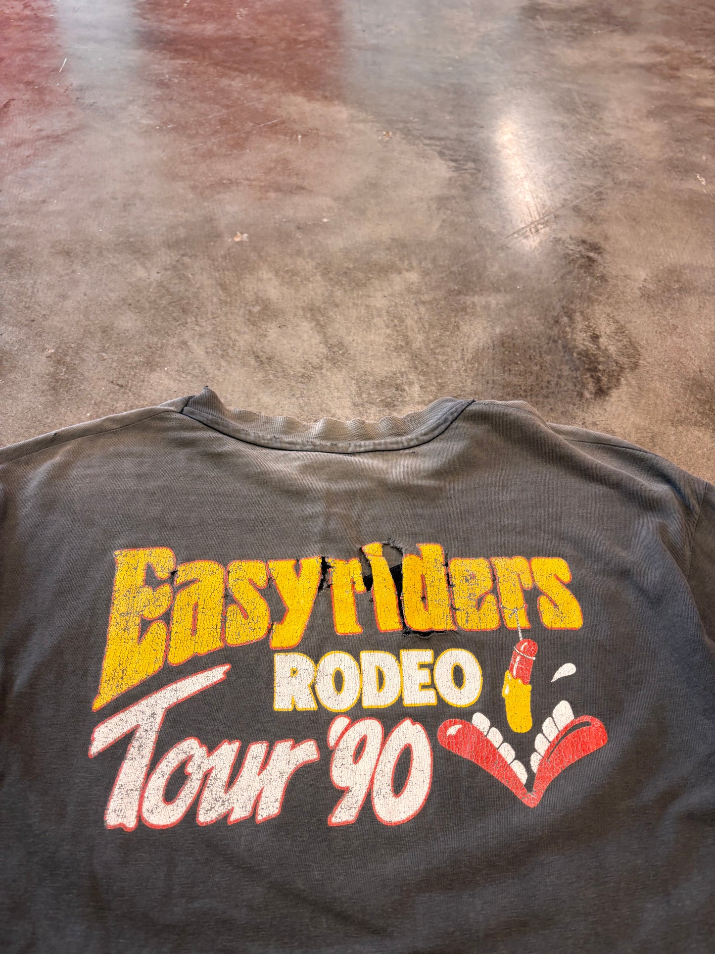 Vintage smoked out 1990 Easyrider shirt size large