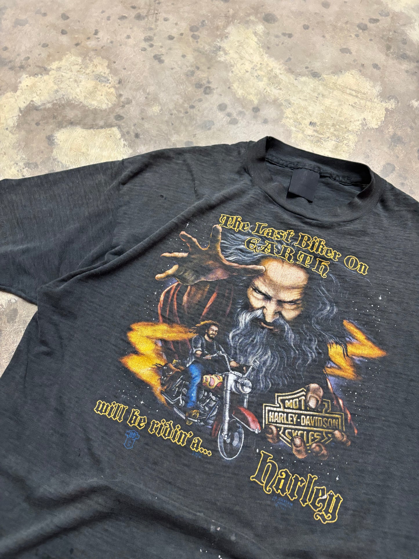 Vintage Harley Davidson 3D Emblem Last Biker on earth shirt size large