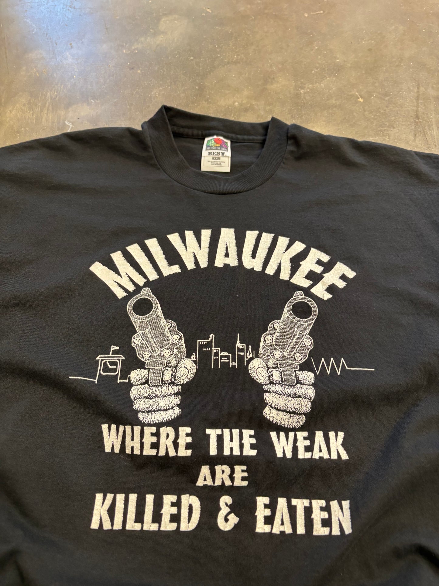 Vintage Milwaukee shirt size xxl