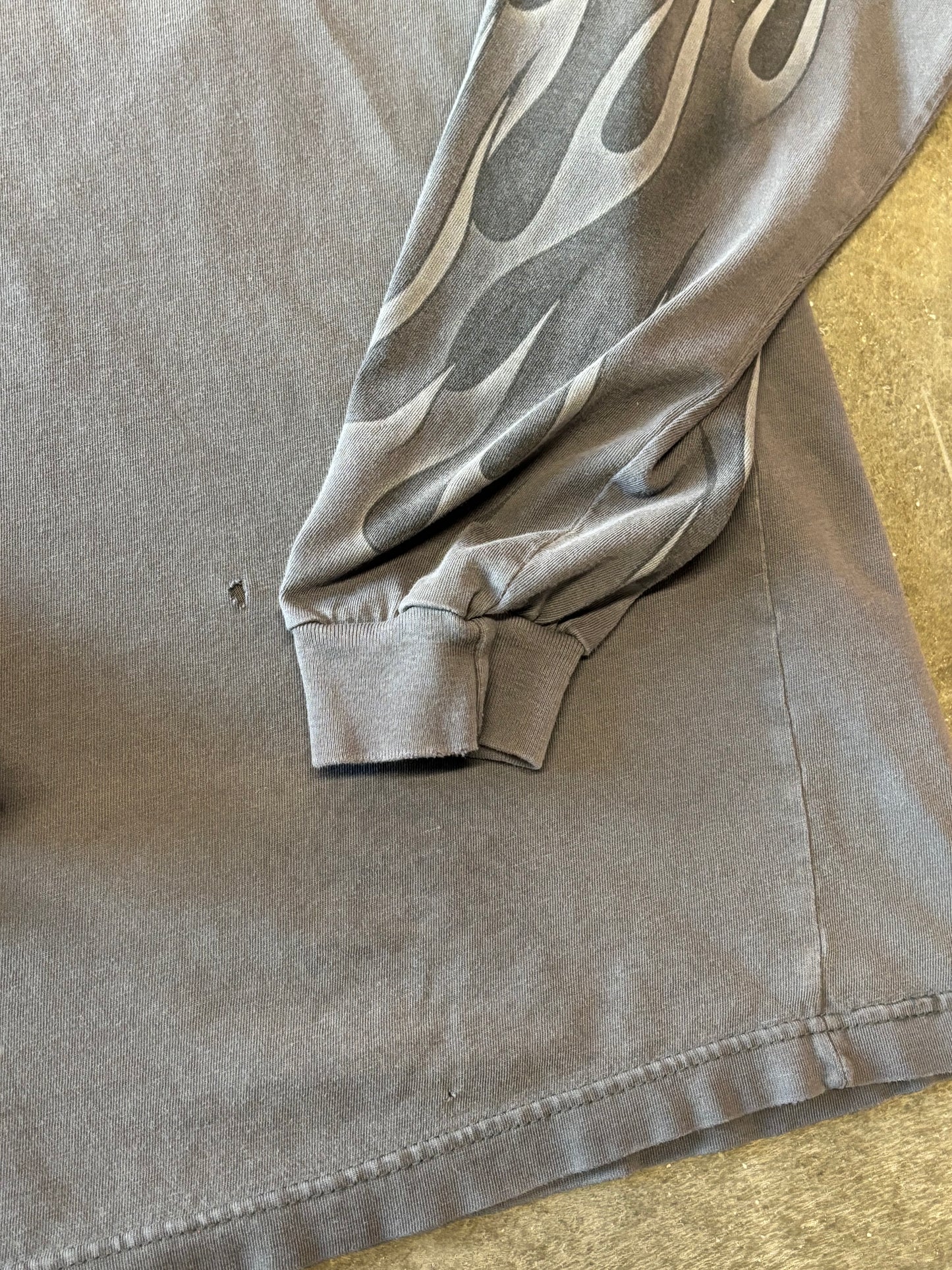 Vintage Harley Davidson Grey flame shirt size medium