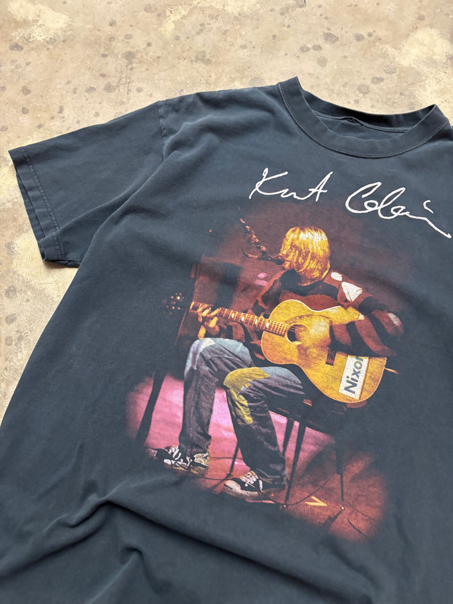 Vintage Kurt Cobain unplugged shirt size XL