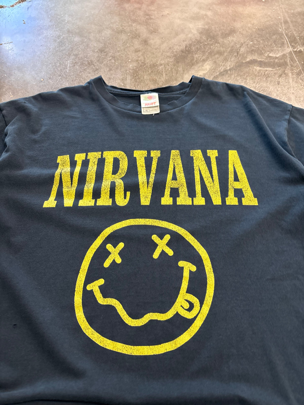 Vintage Nirvana Smiley shirt size extra large