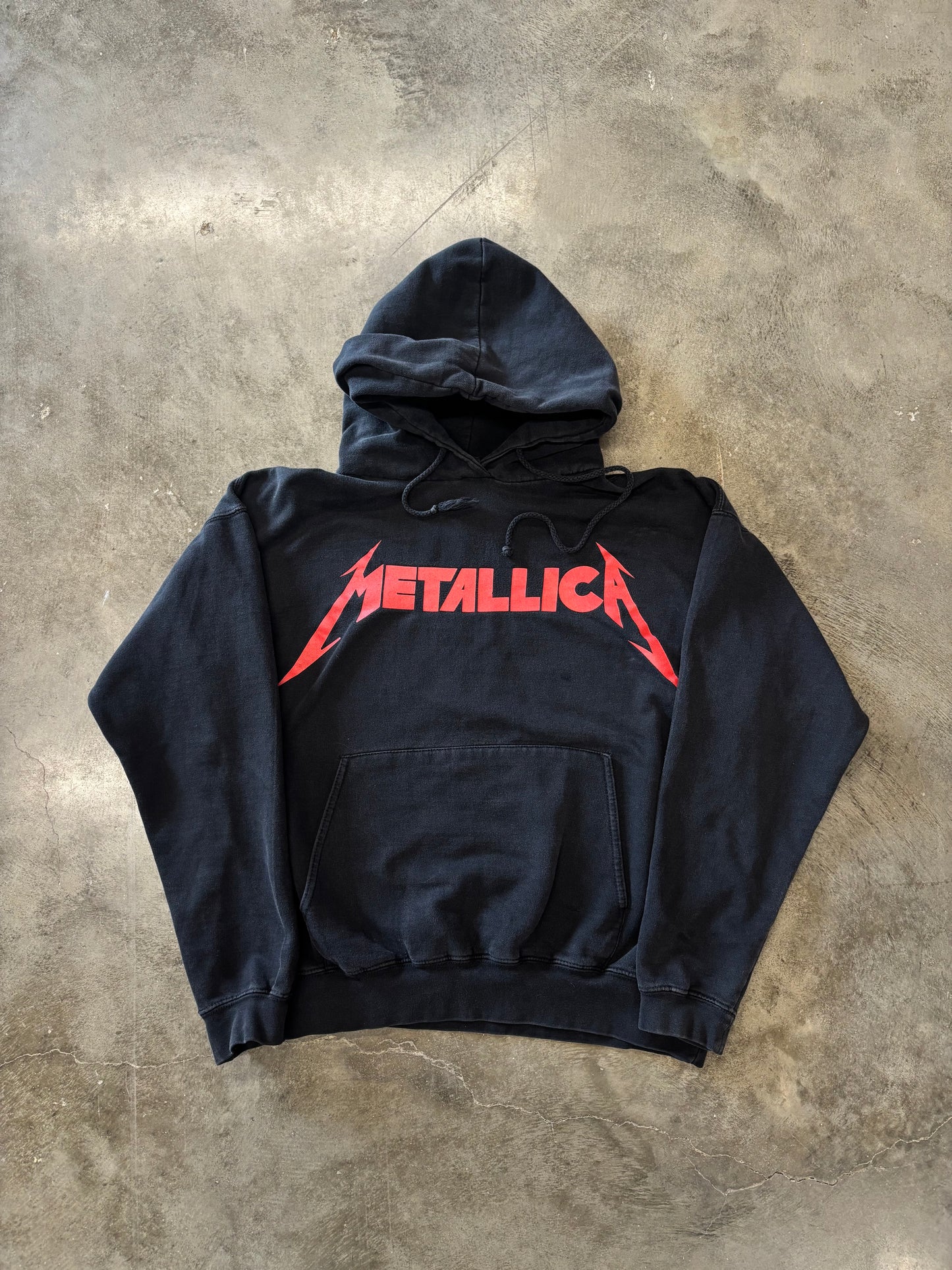 Vintage Metallica 2000’s Logo hoodie size medium