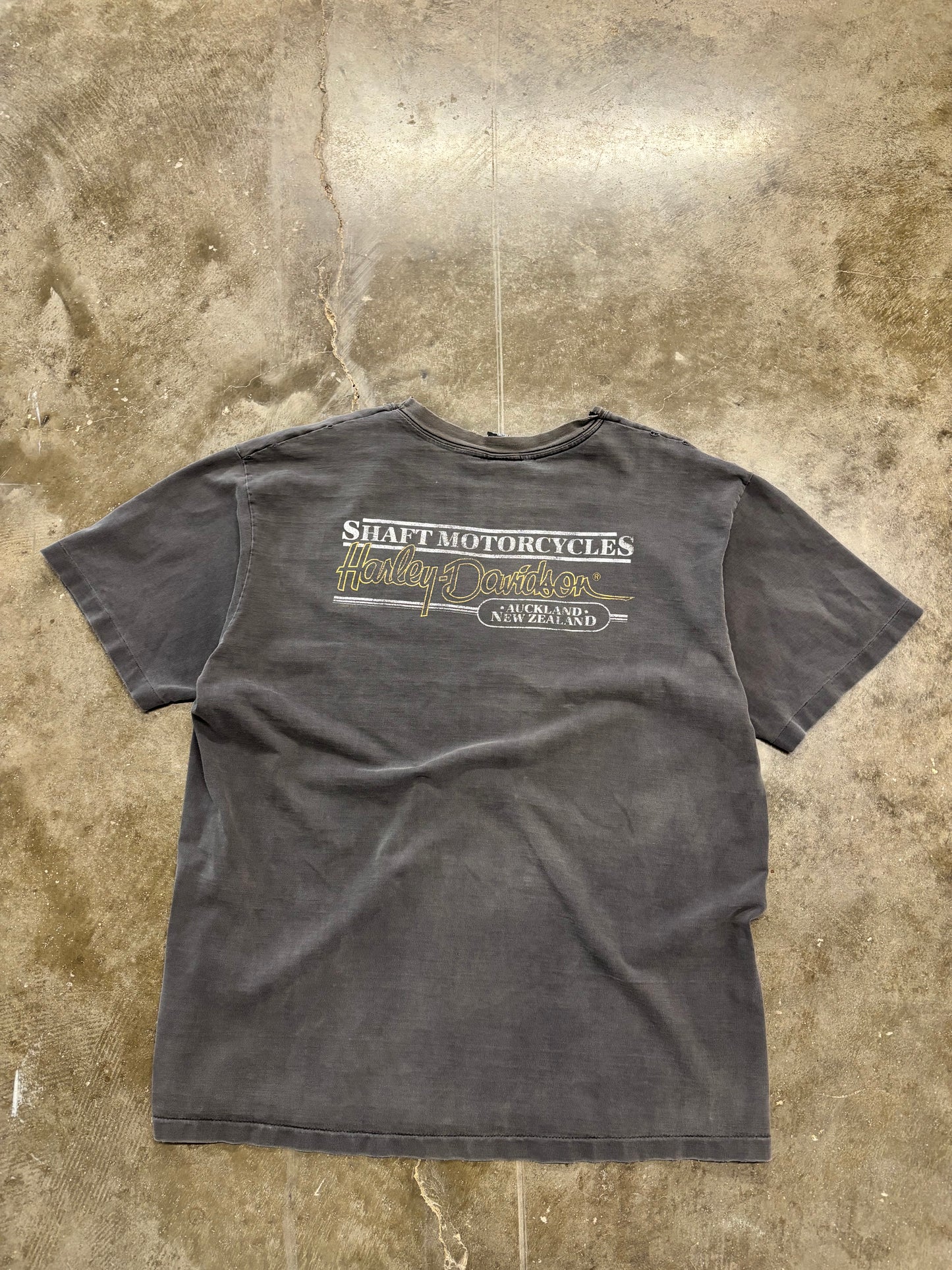 Vintage Harley Davidson Faded Out Australia shirt size xl