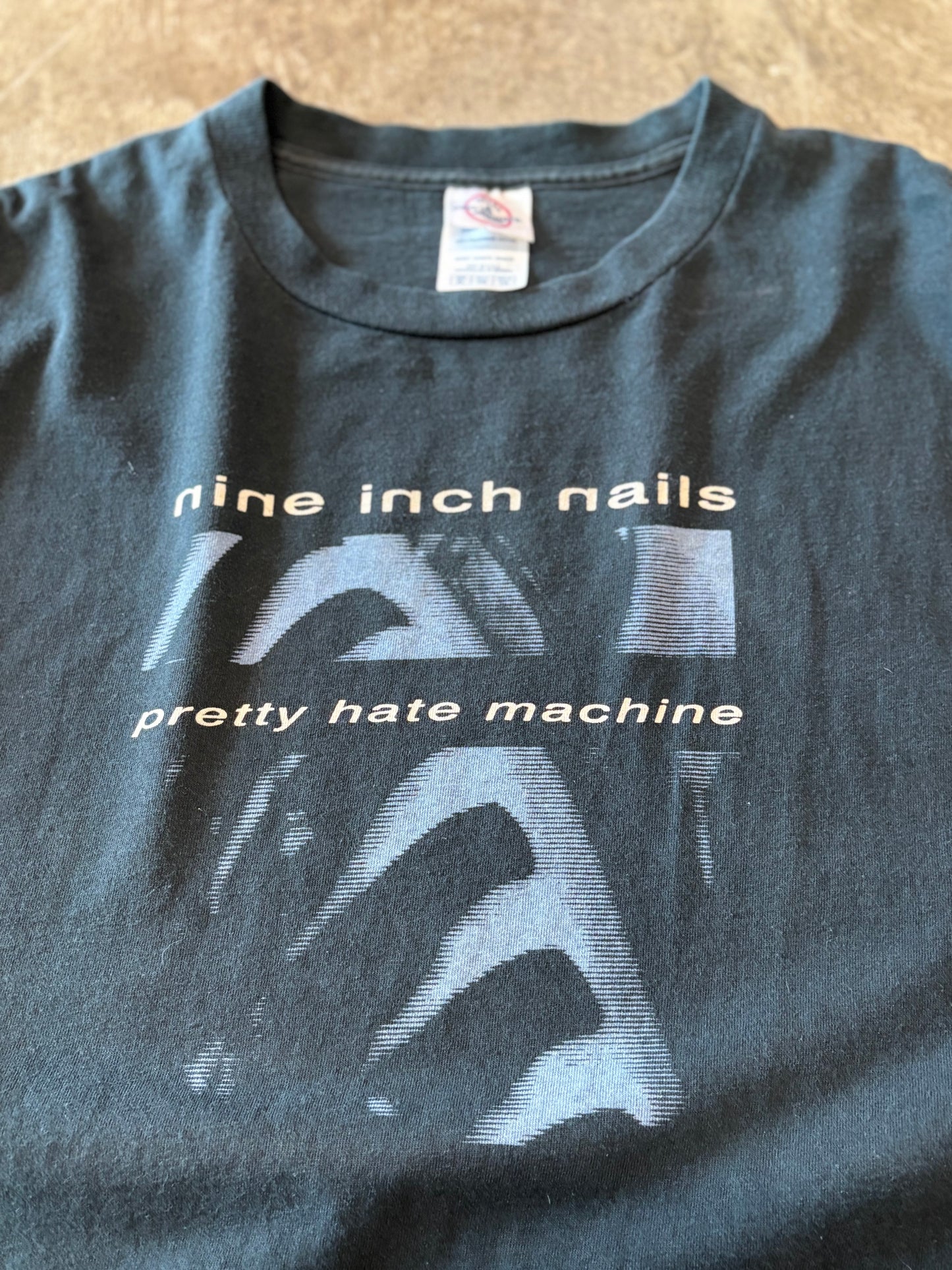 Vintage NIN Pretty Hate Machine shirt size XL