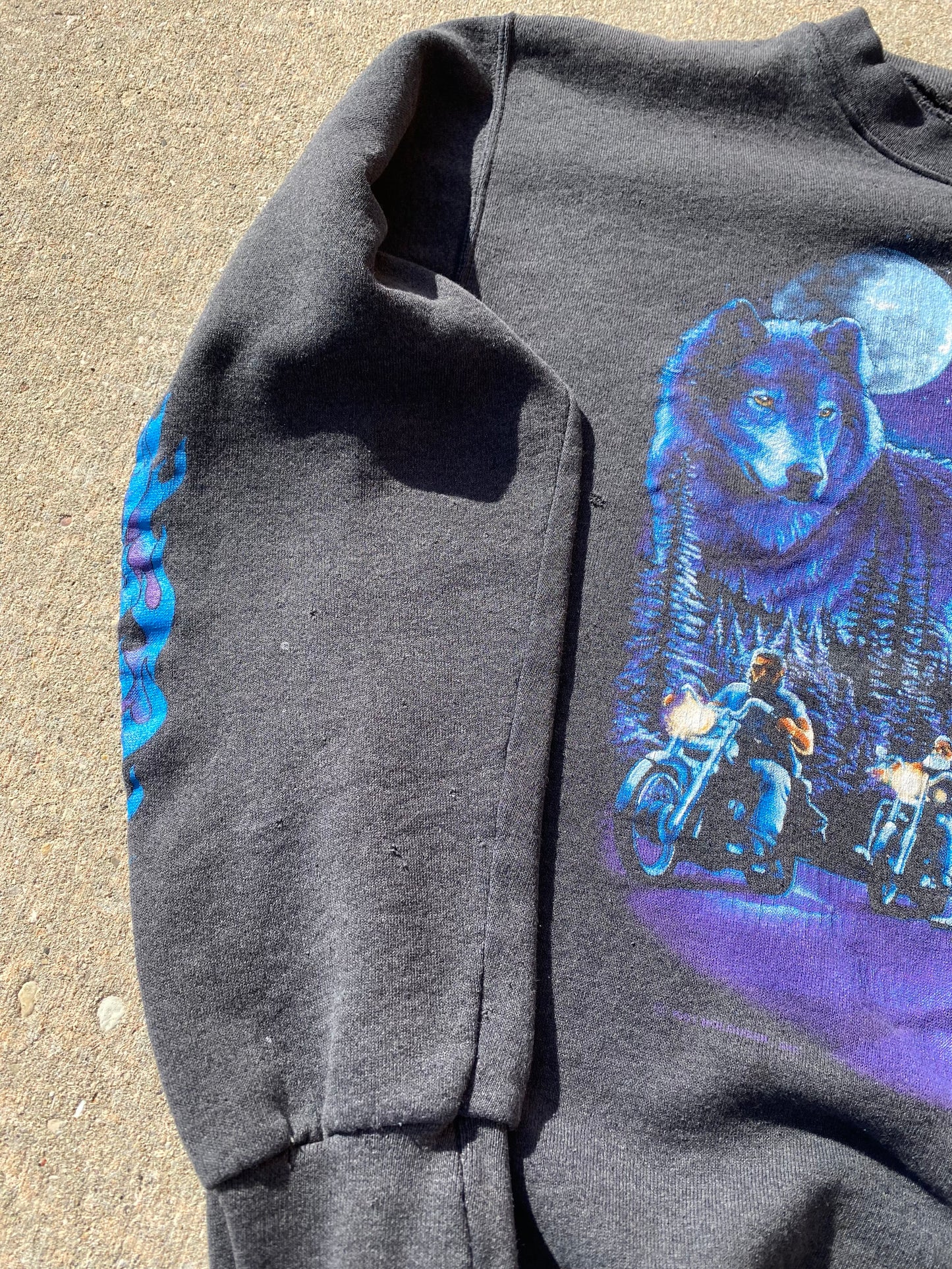 Vintage 90’s Harley Davidson Wolf Sweatshirt Size Medium