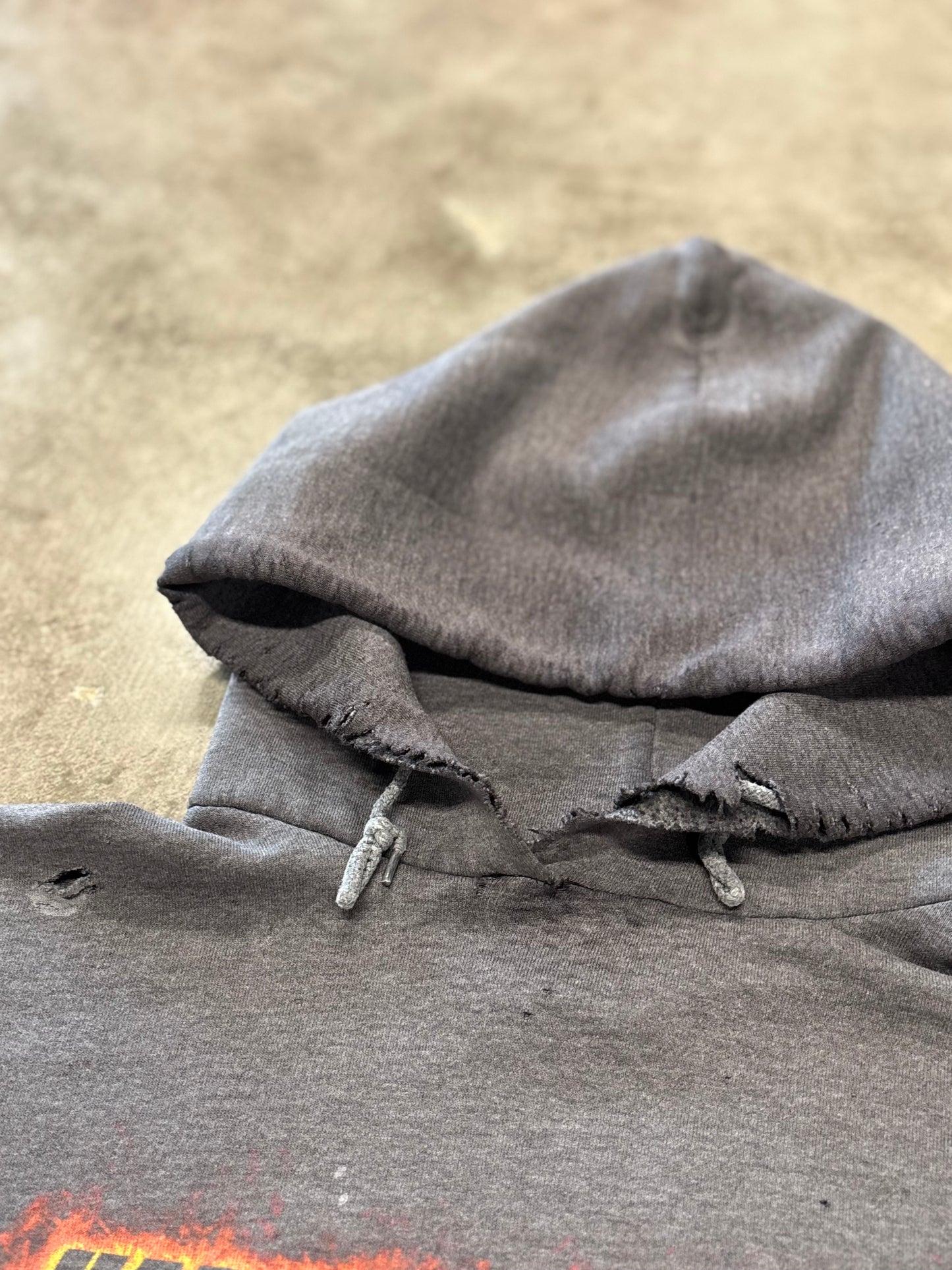 Vintage Smoked out and thrashed Harley Davidson hoodie size XL