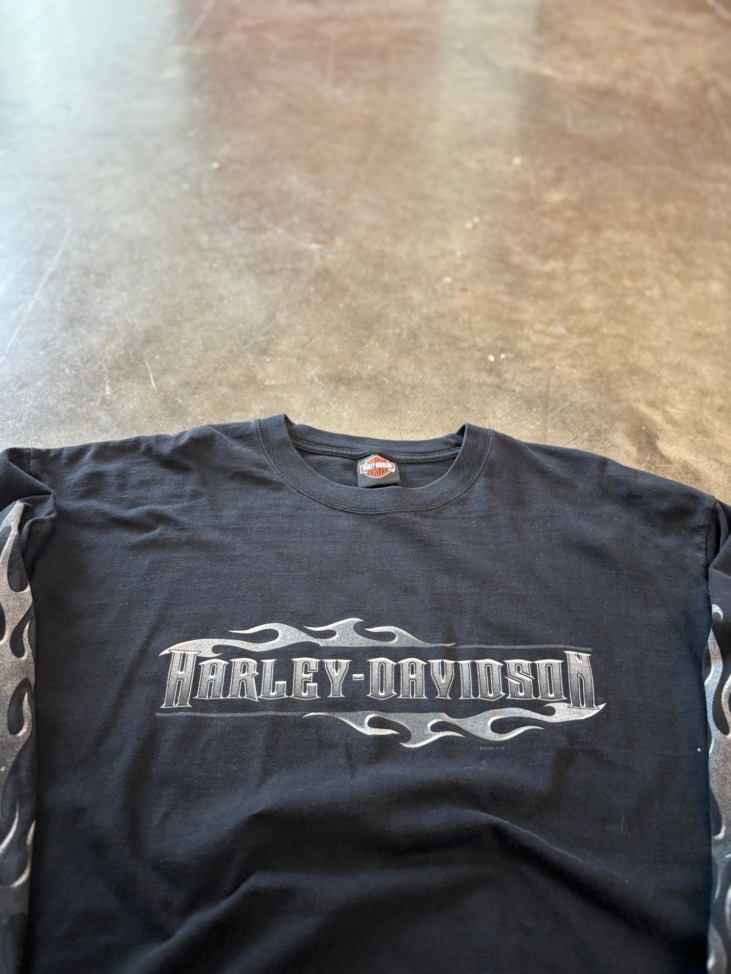 Vintage Harley Davidson Chrome long sleeve size xl