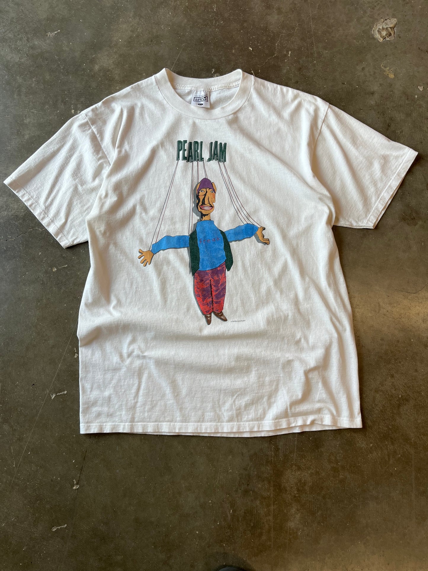 Vintage Pearl Jam puppet shirt size xl