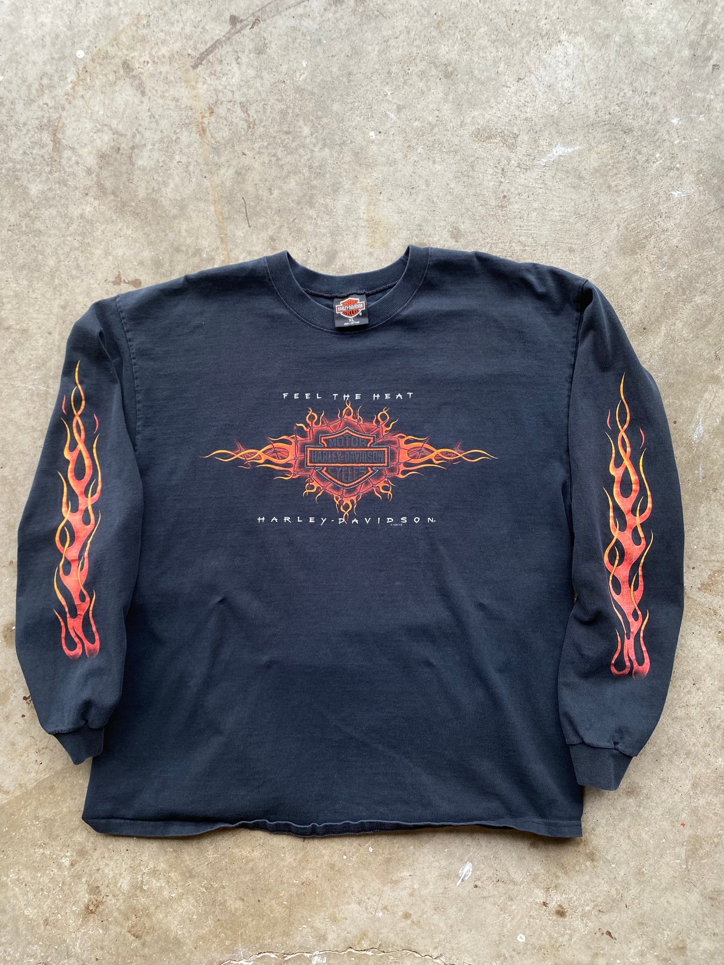 Vintage Harley Davidson Feel the heat long sleeve size extra large shirt