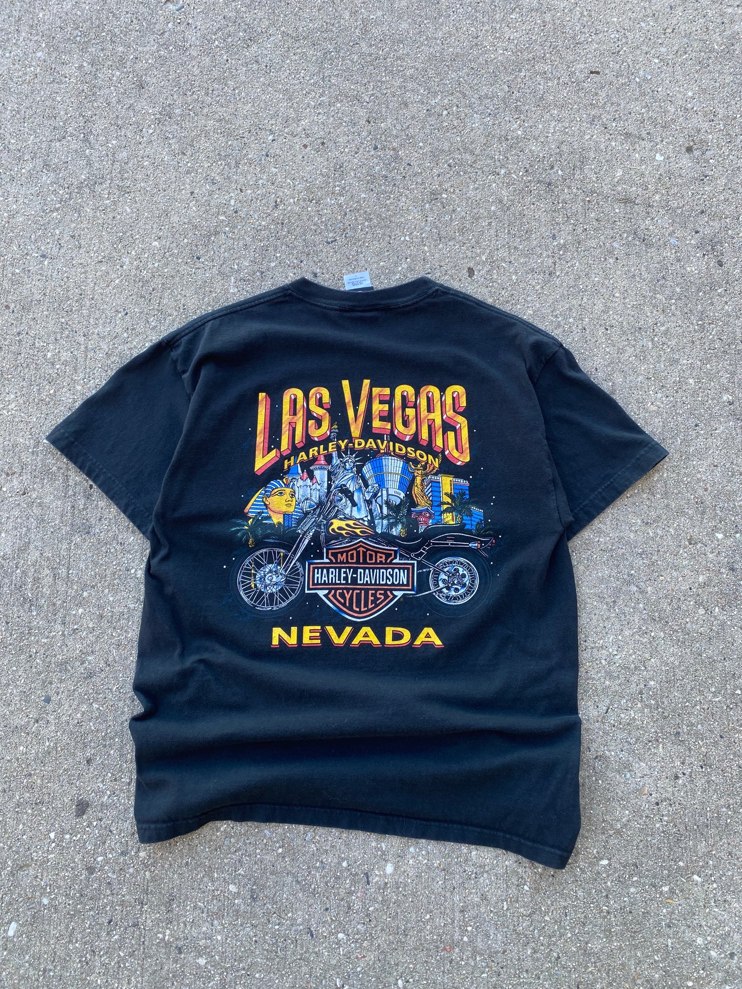 Vintage Harley Davidson Flaming shield Las Vegas shirt size large