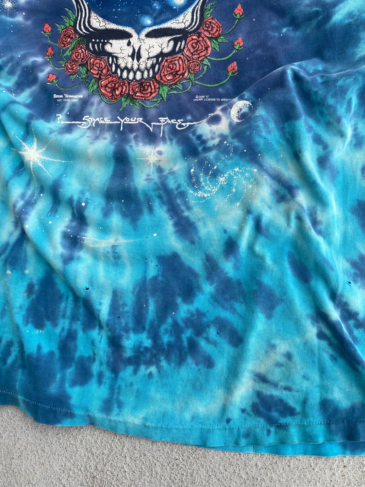Vintage Grateful Dead Space Thrashed shirt Size XL