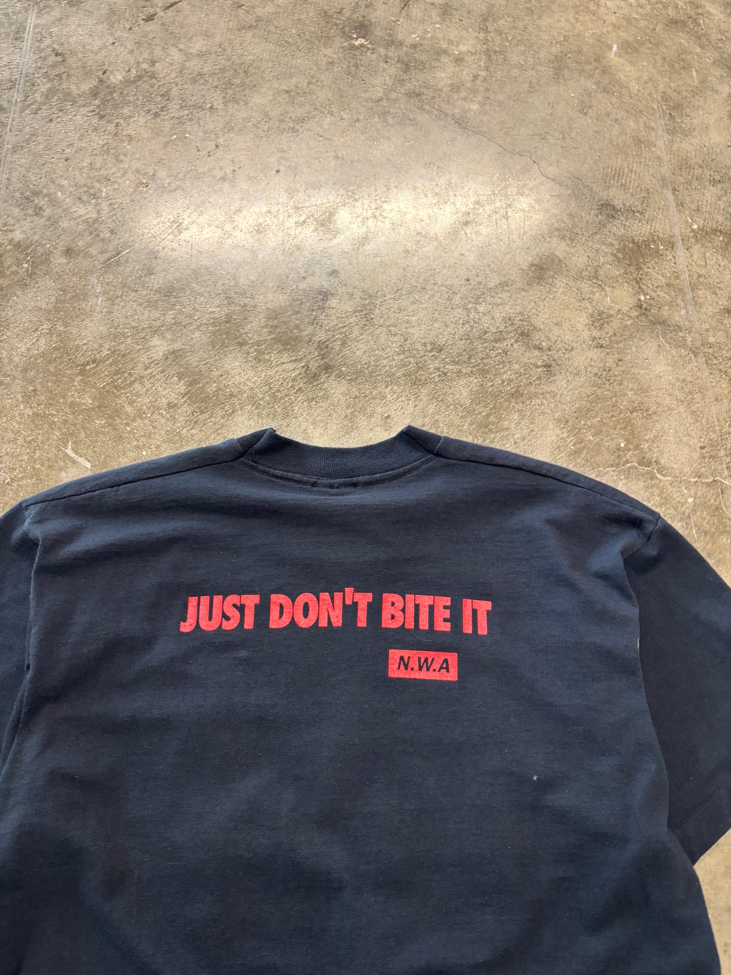 Vintage NWA 1990 shirt size XL