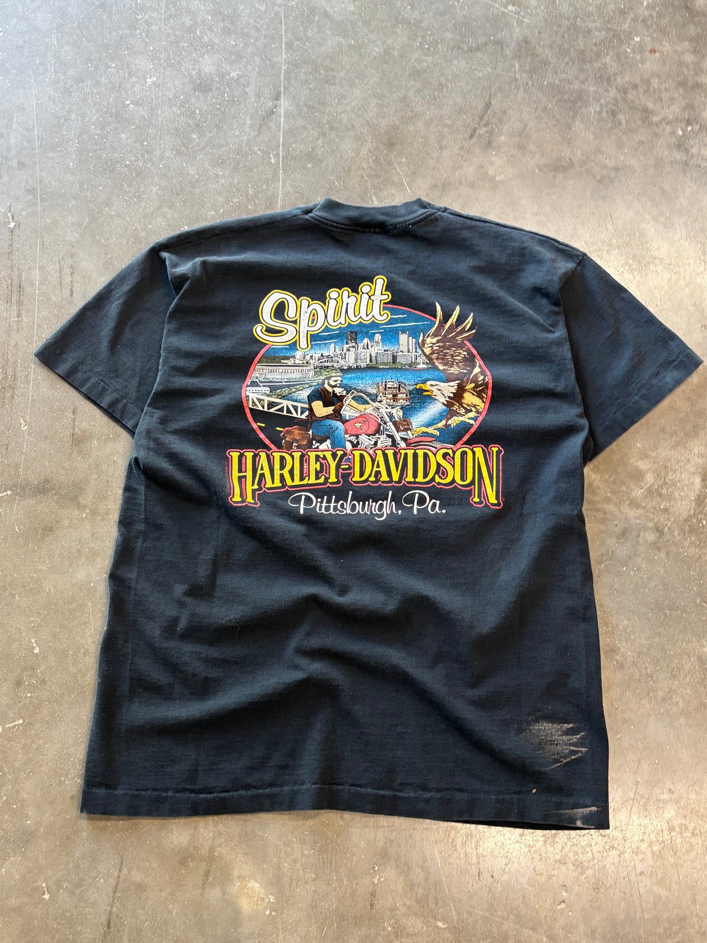 Vintage Harley Davidson this shirt is beautiful ong size xl