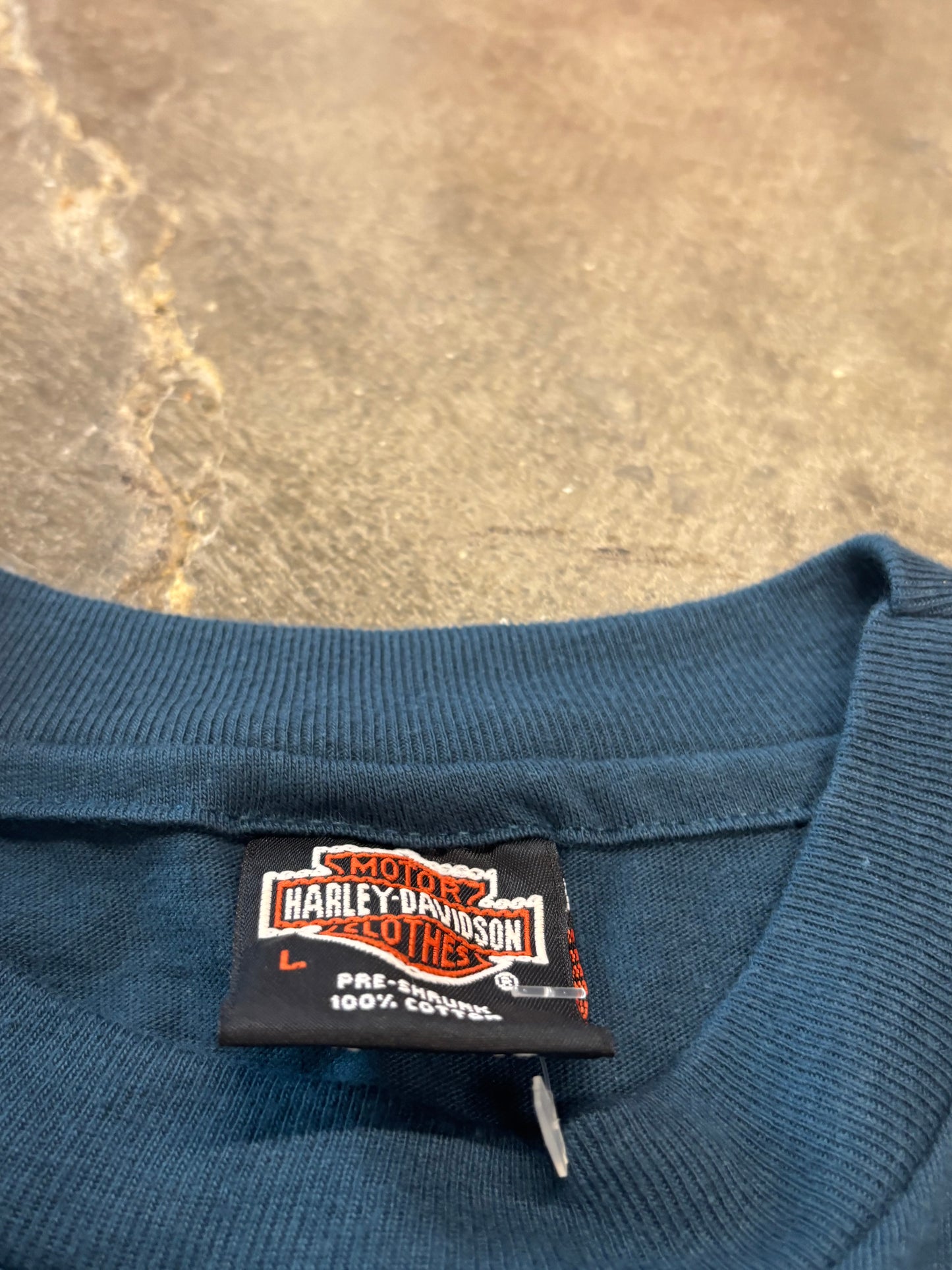 Vintage Harley Davidson Wolf shirt size large