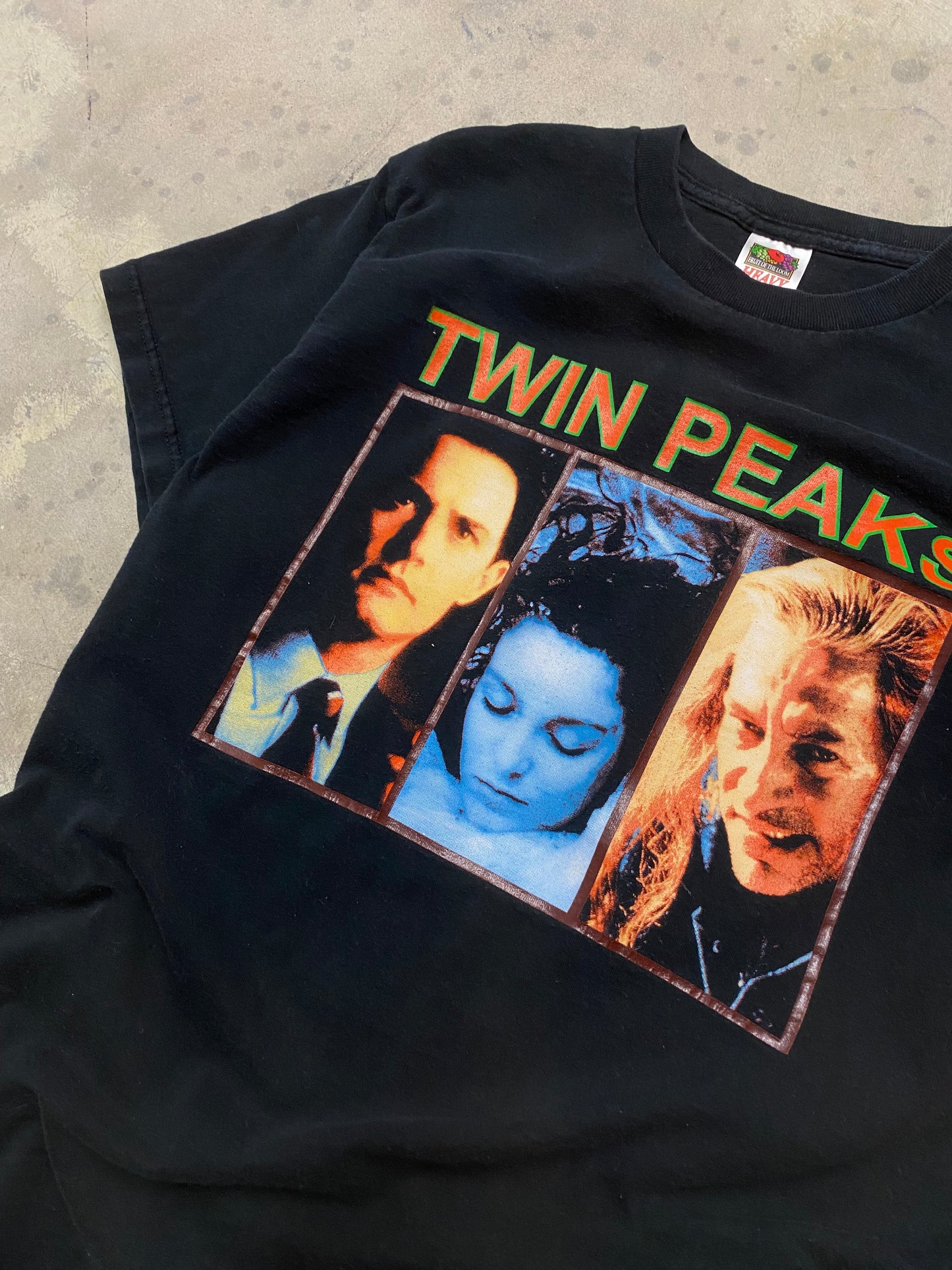 Vintage Twin Peaks Shirt size medium