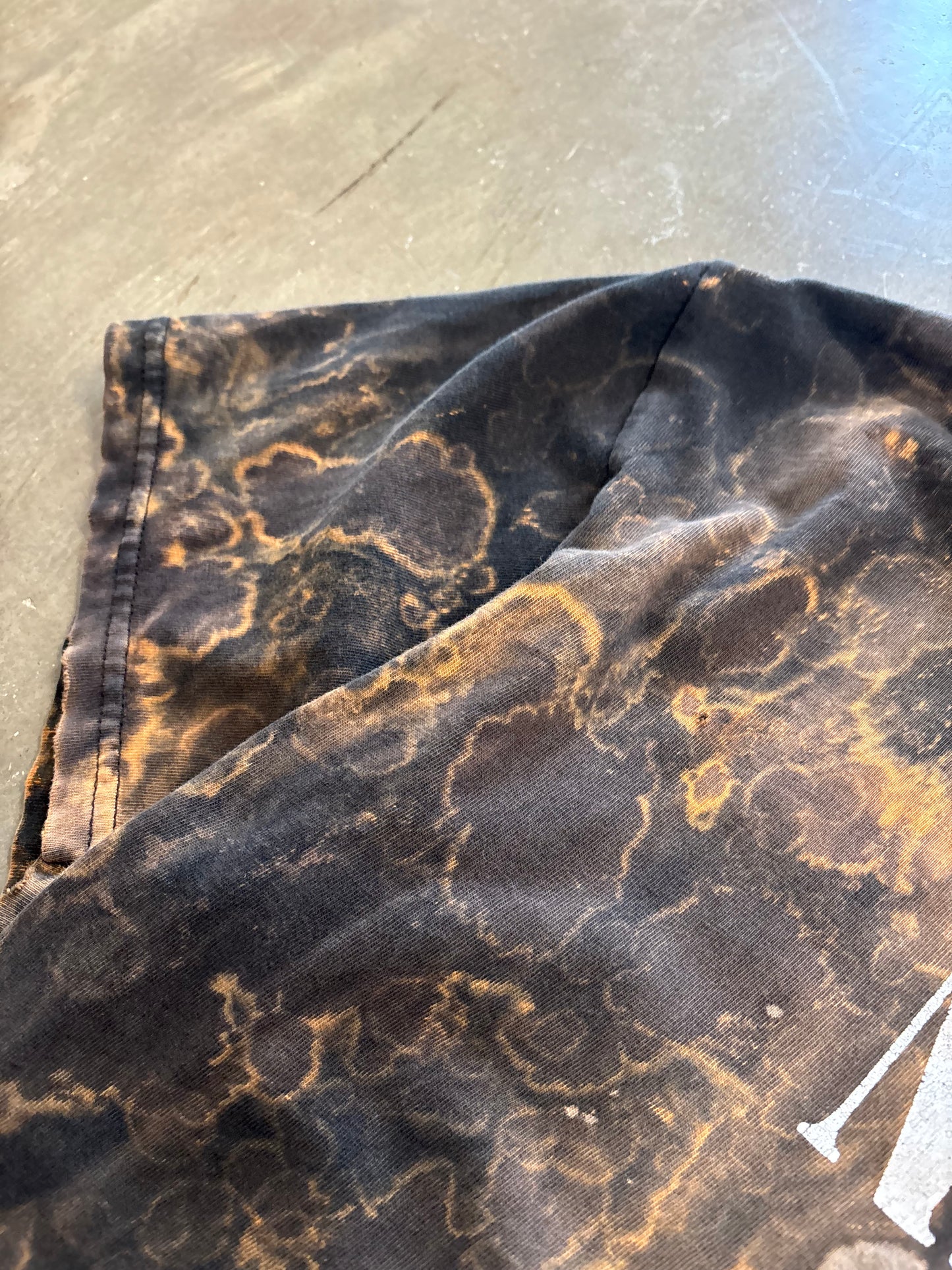 Vintage Nirvana bleached out vestibule shirt size large