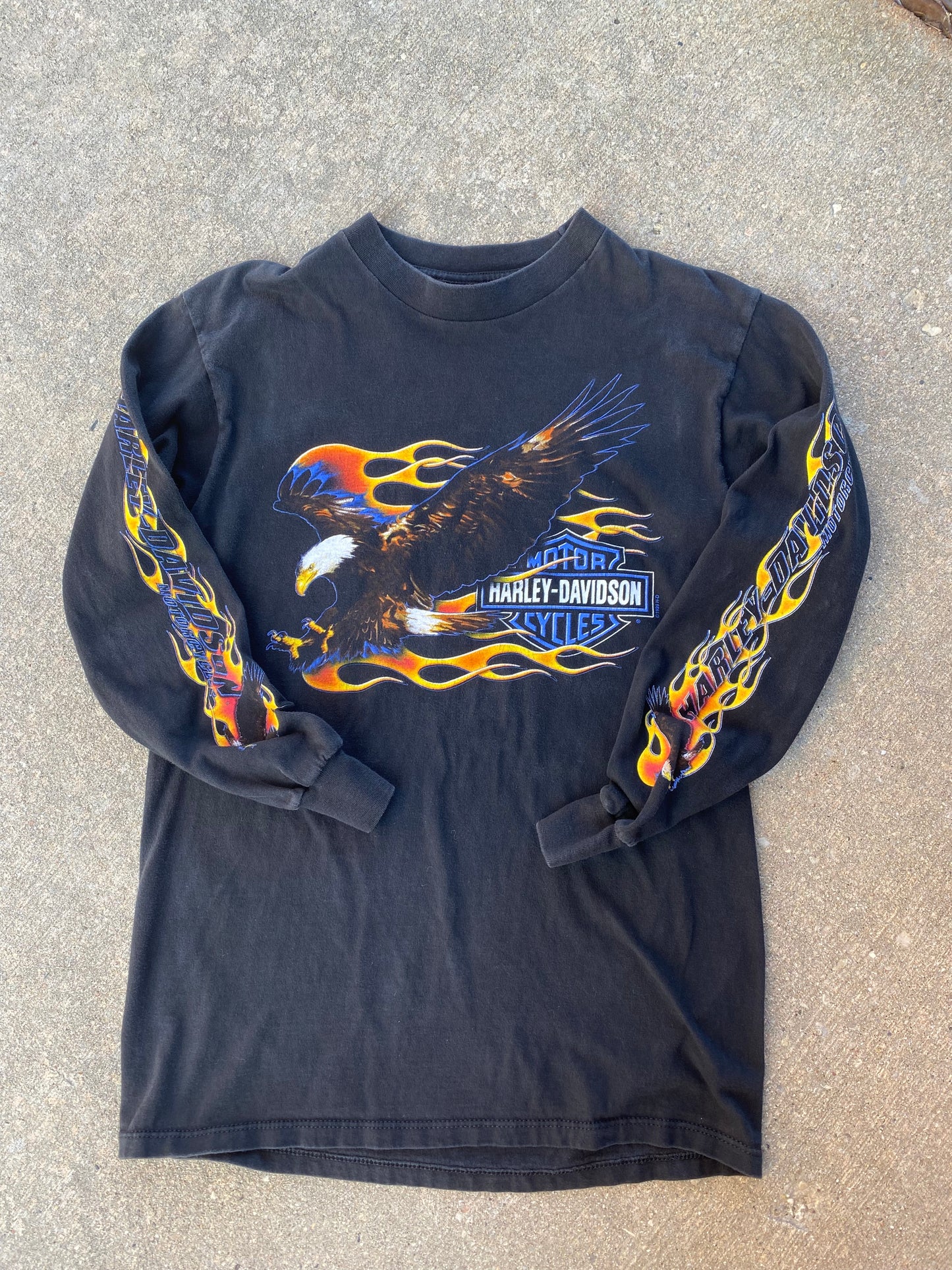 Vintage 90’s Harley Davidson Eagle flames long sleeve size medium