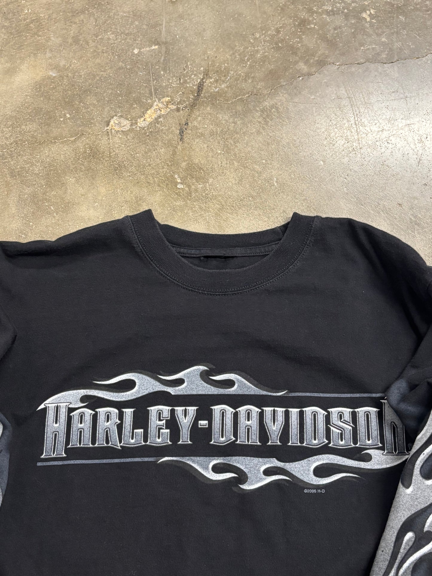Vintage Harley Davidson Chrome long sleeve size medium