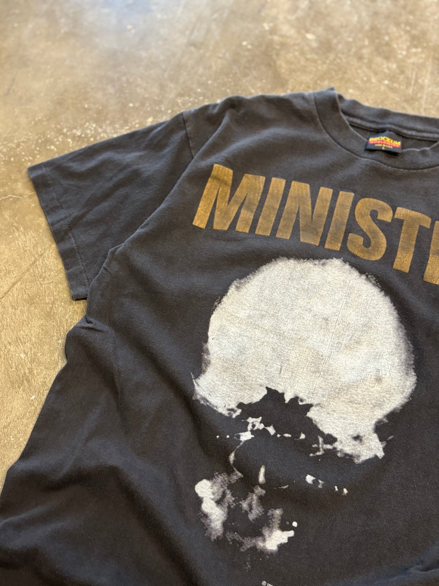 Vintage Ministry band shirt size large