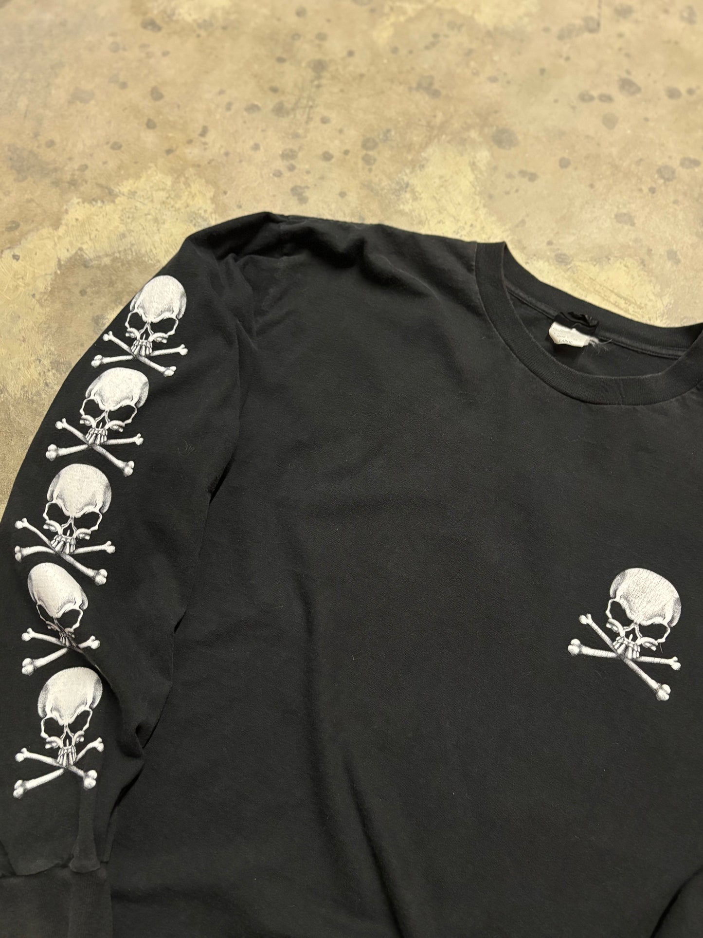 Vintage Skull longsleeve shirt size large