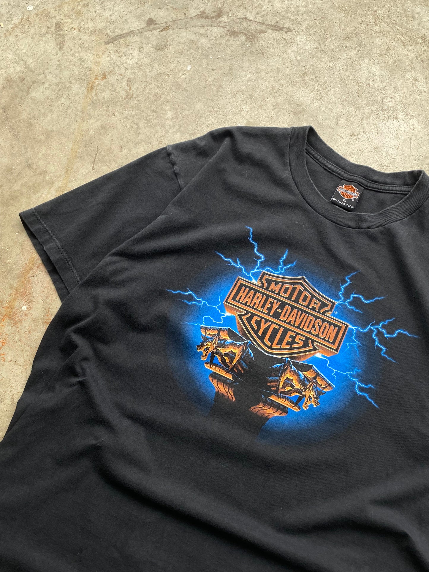 Vintage Harley Davidson Gargoyle Lightning shirt size extra large