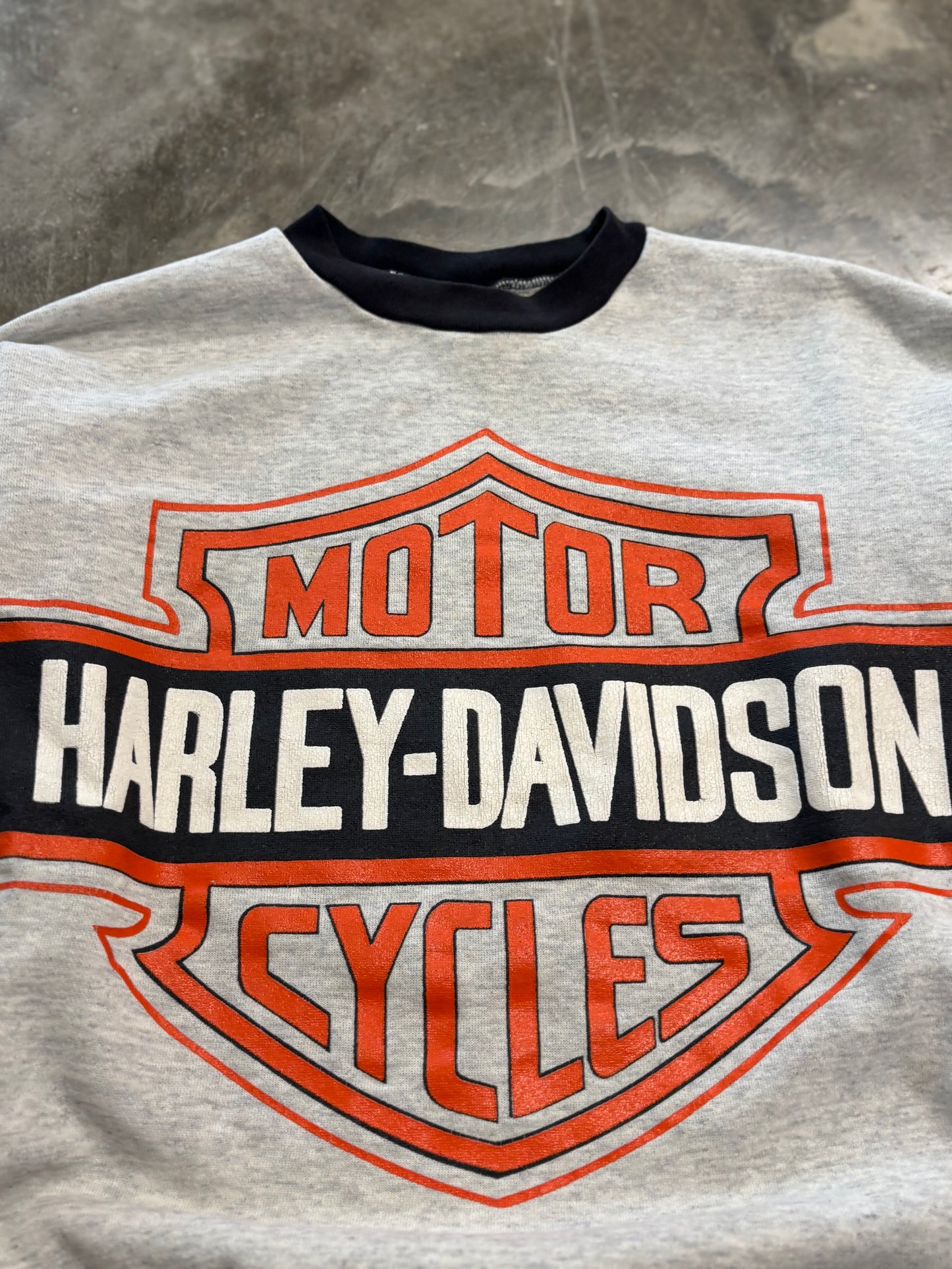 Vintage Harley Davidson Big Shield sweatshirt size large