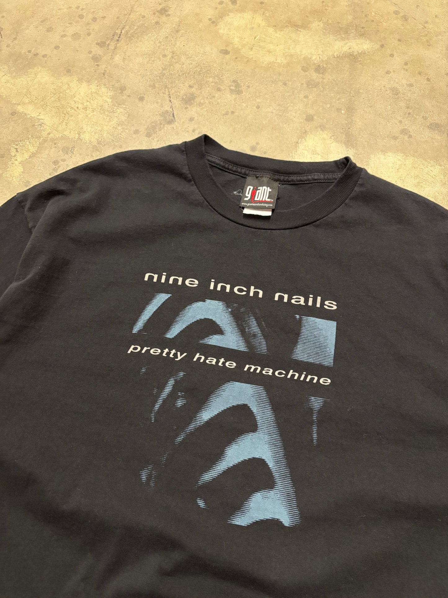 Vintage Nine Inch Nails Pretty Hate machine shirt size extra large