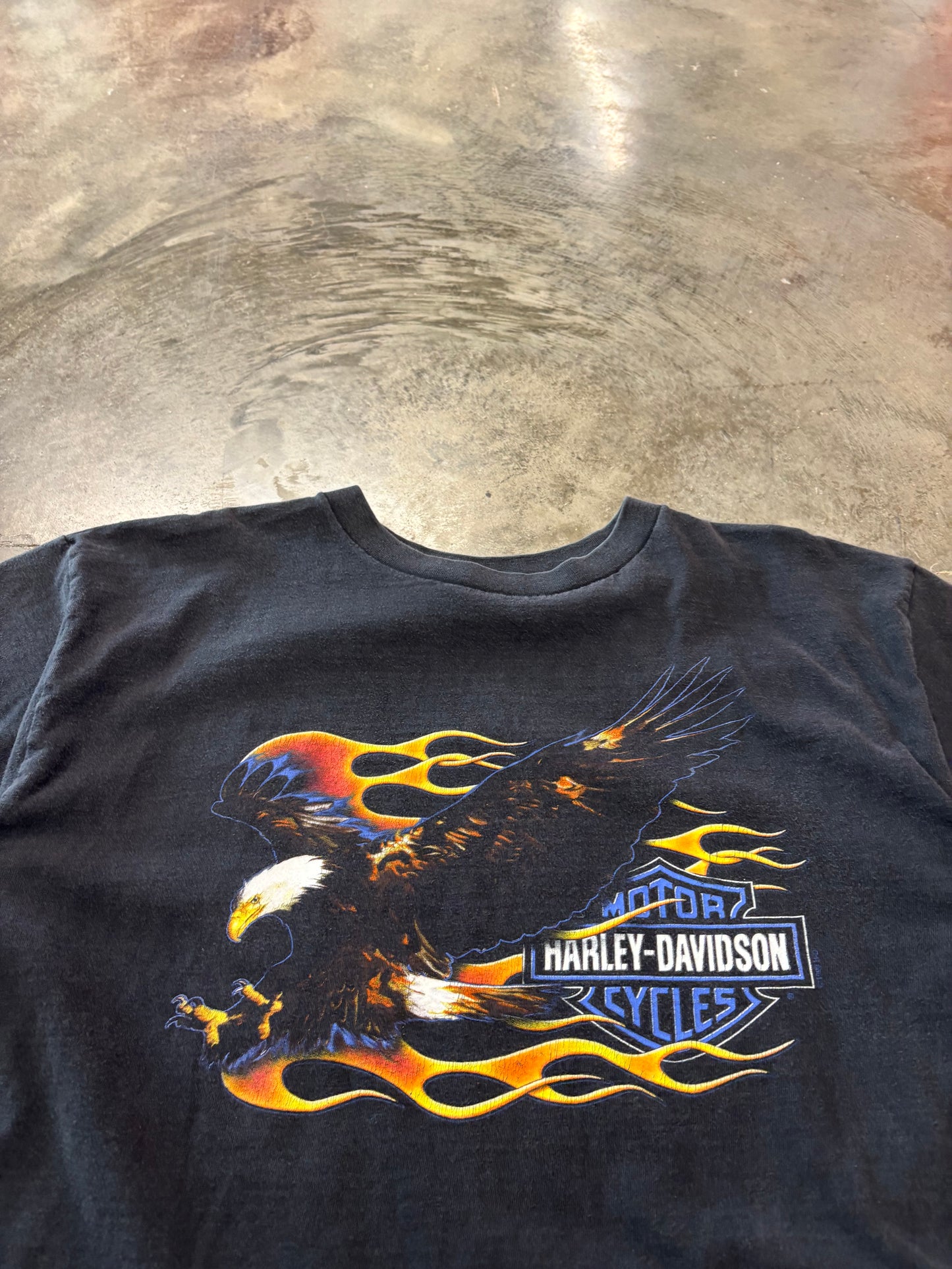 Vintage Harley Davidson Flaming Eagle shirt size xl