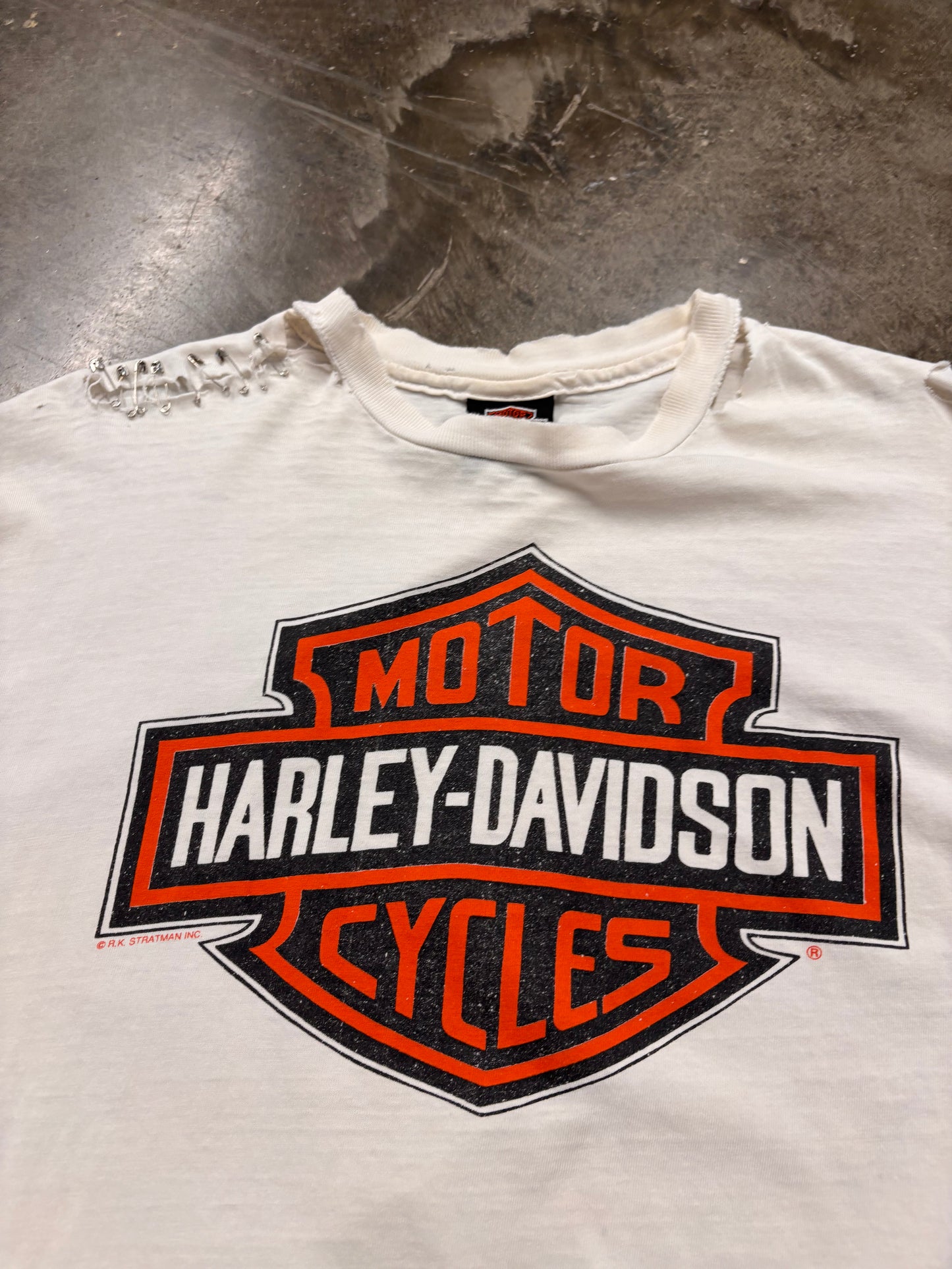Vintage Thrashed Harley Davidson Shield shirt size XL
