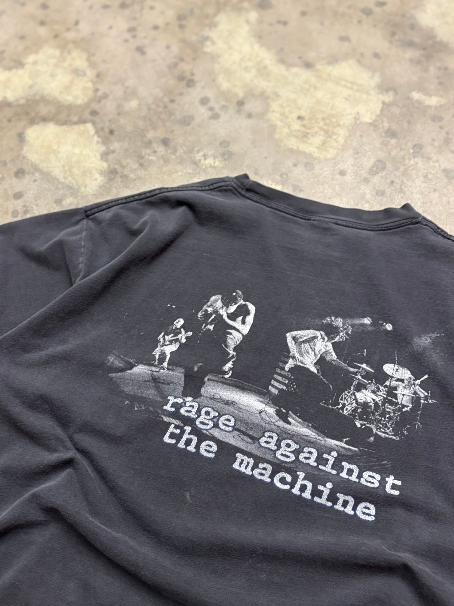 Vintage Rage Against the Machine shirt size XL