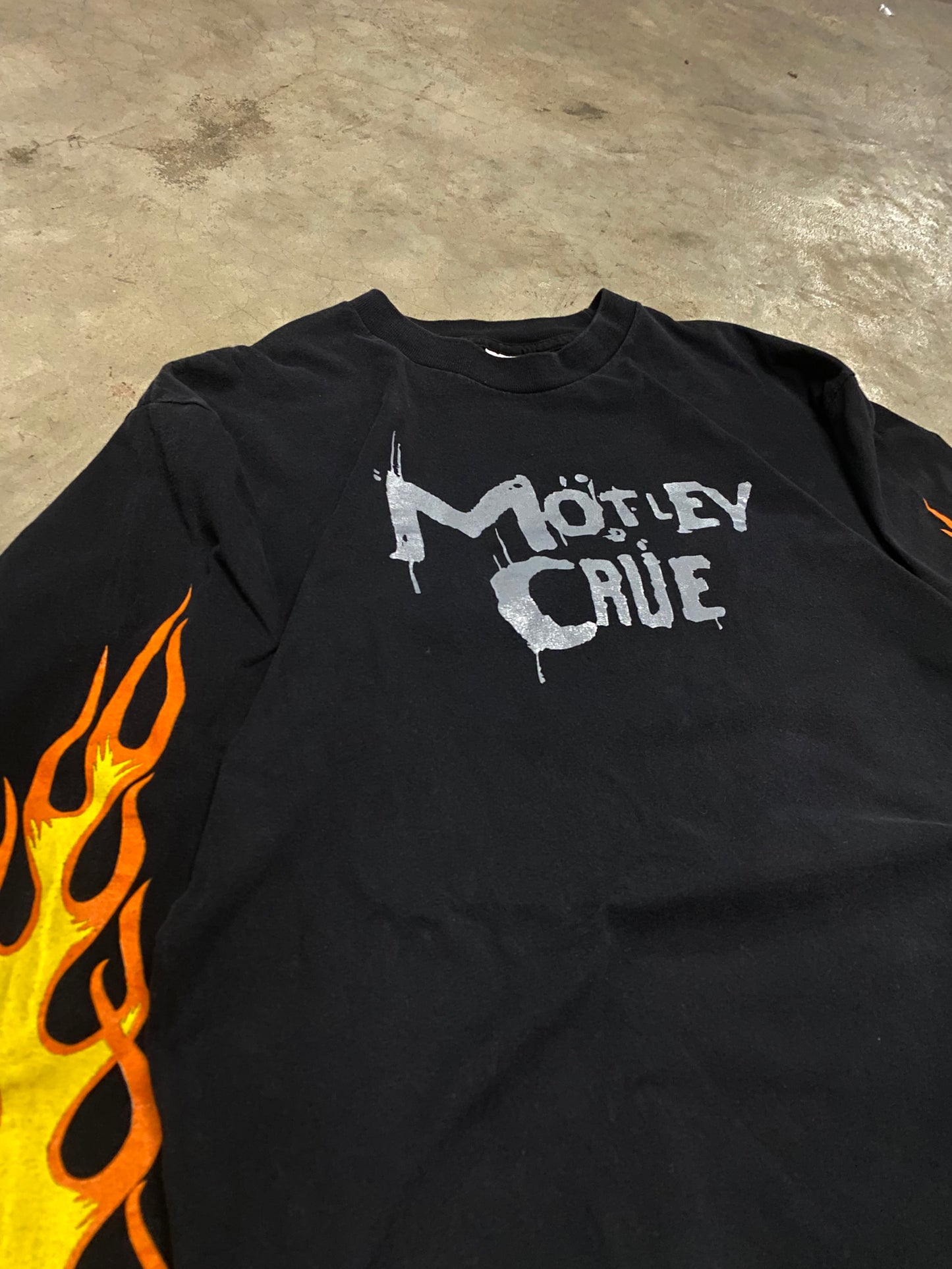 Vintage Motley Crue Flame Longsleeve Size XL